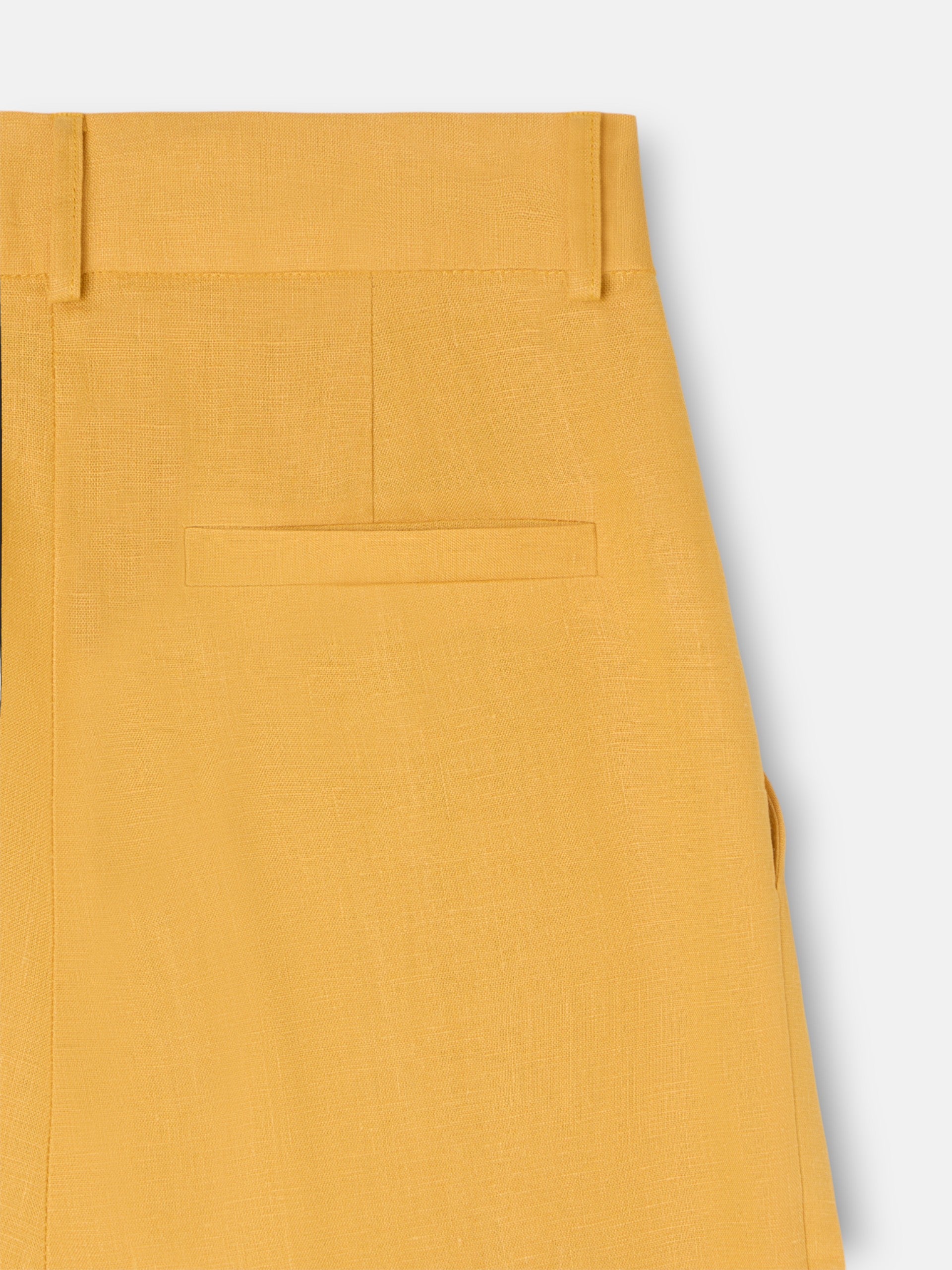 Pantalon recto lino amarillo