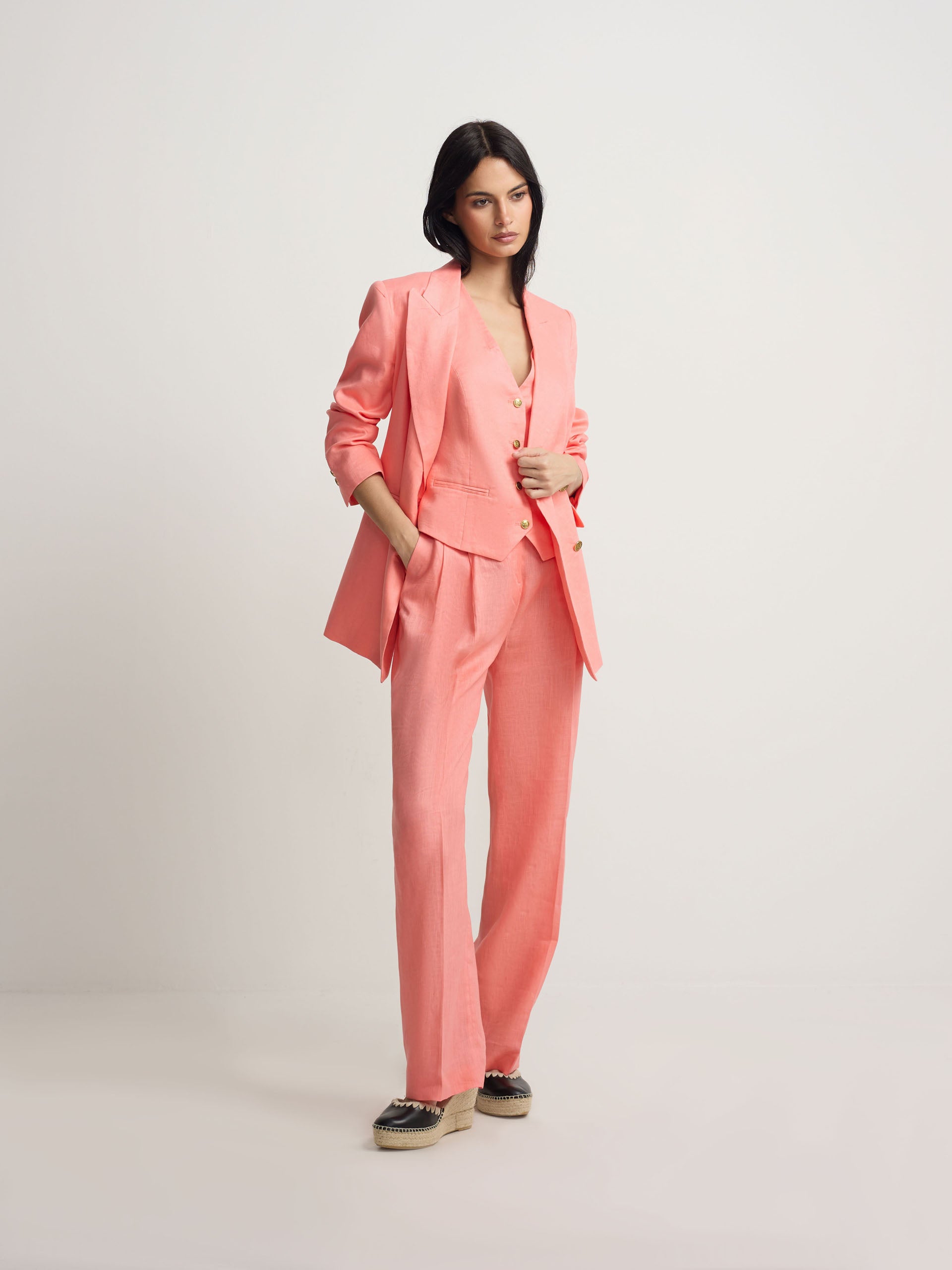 Straight coral trousers