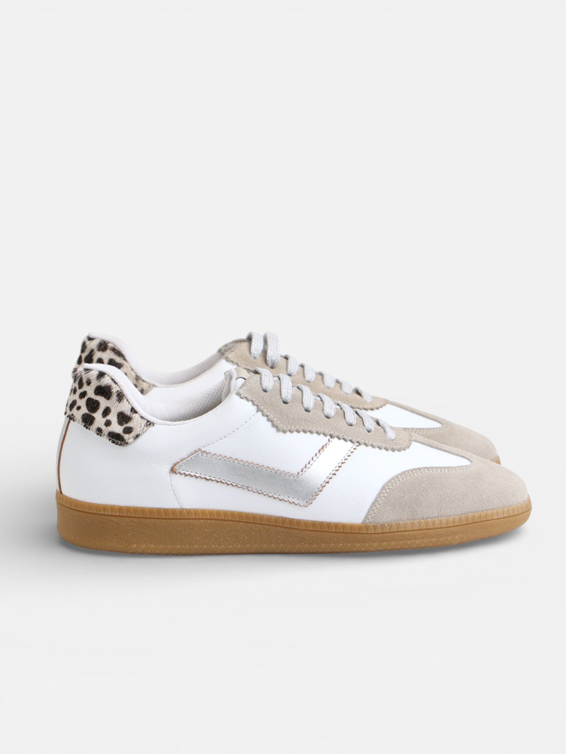 Zapatilla piel animal print blanca