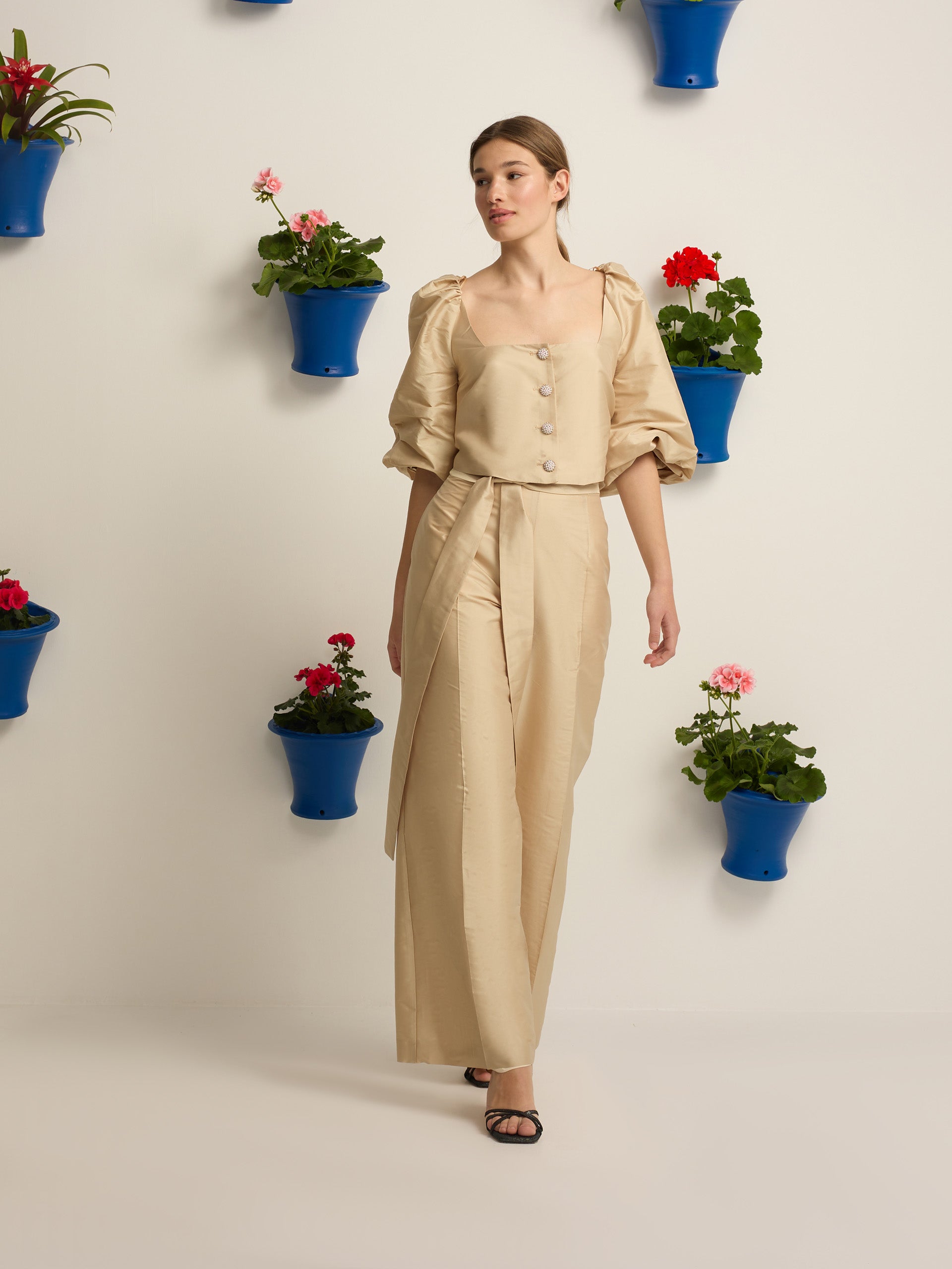Pantalon collection événement taffetas beige