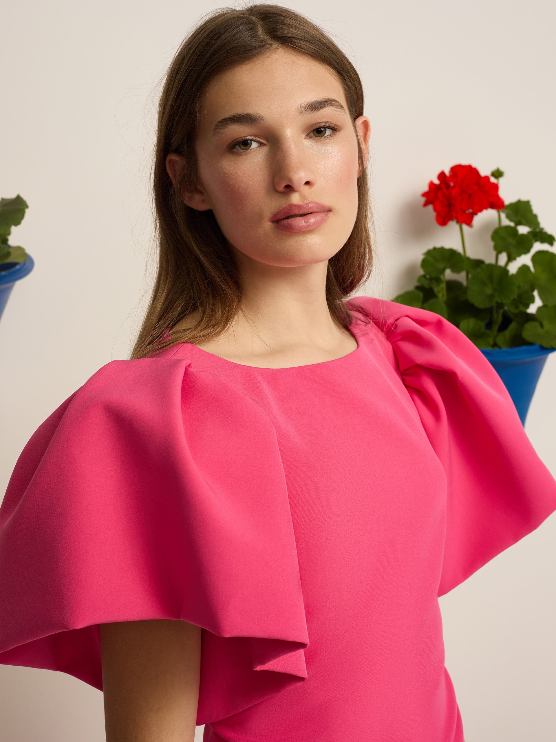 Vestido event collection midi manga abullonada rosa