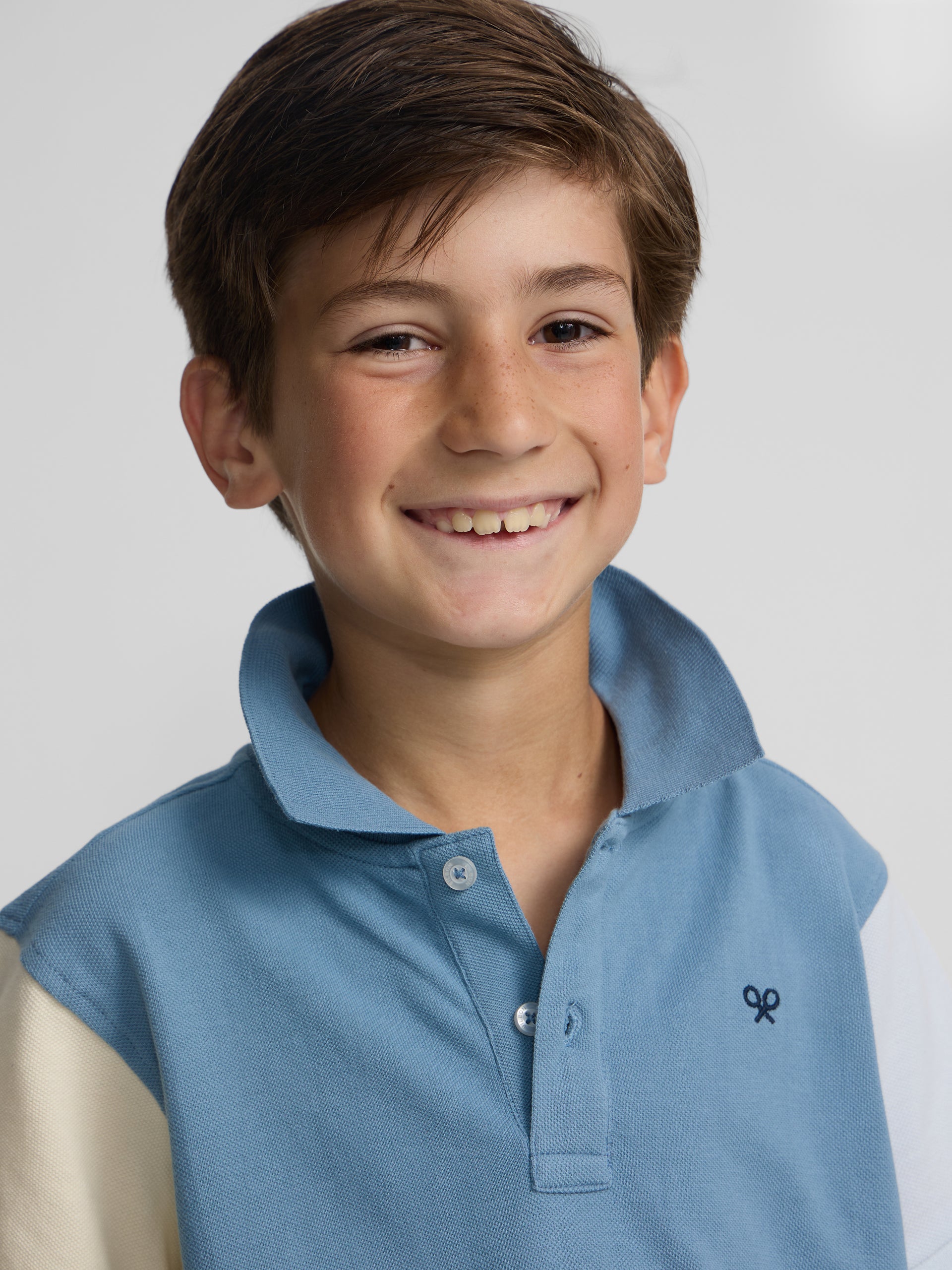Polo infantil tricolor azul