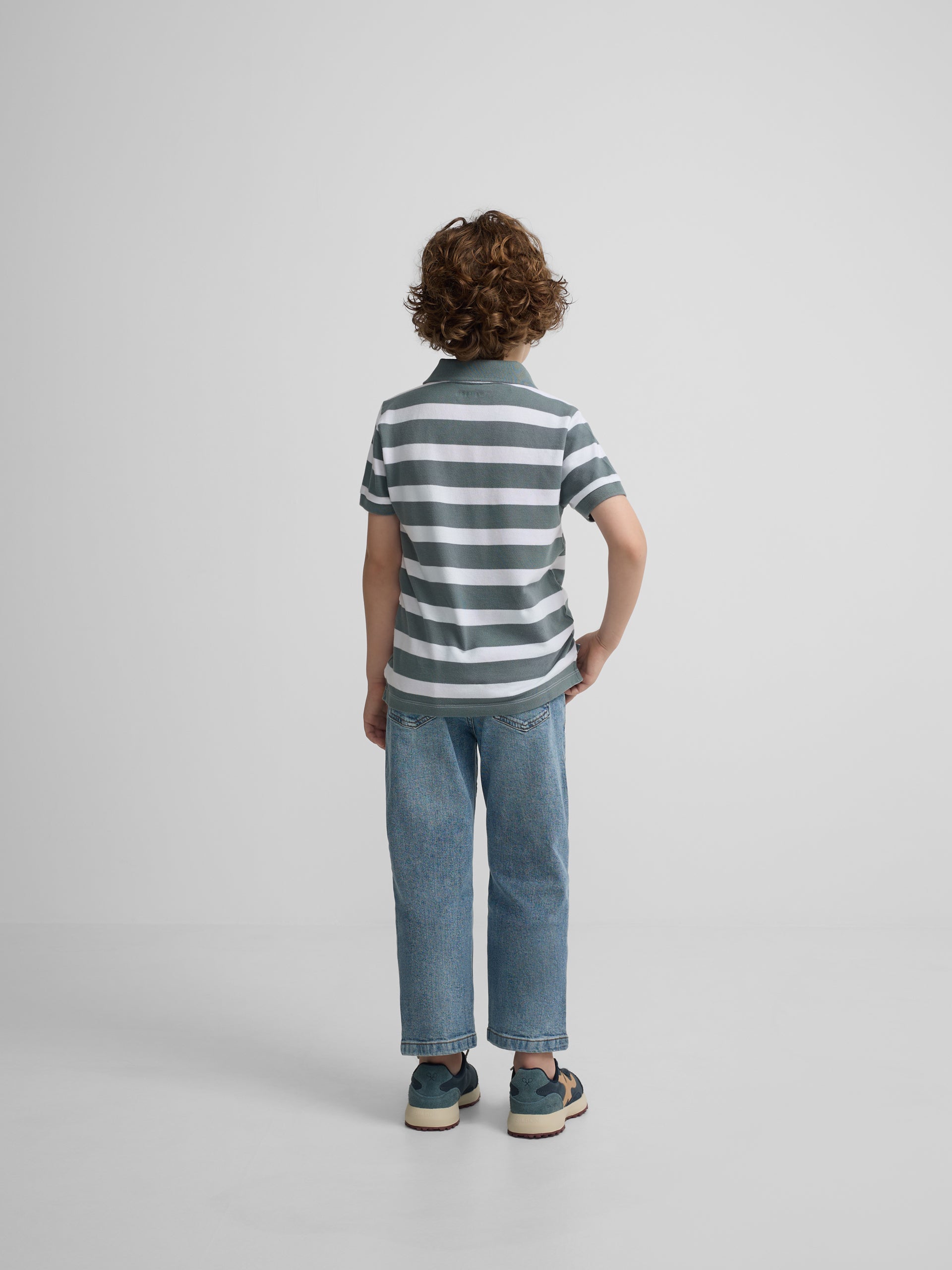 Polo enfant à rayures blanc et vert