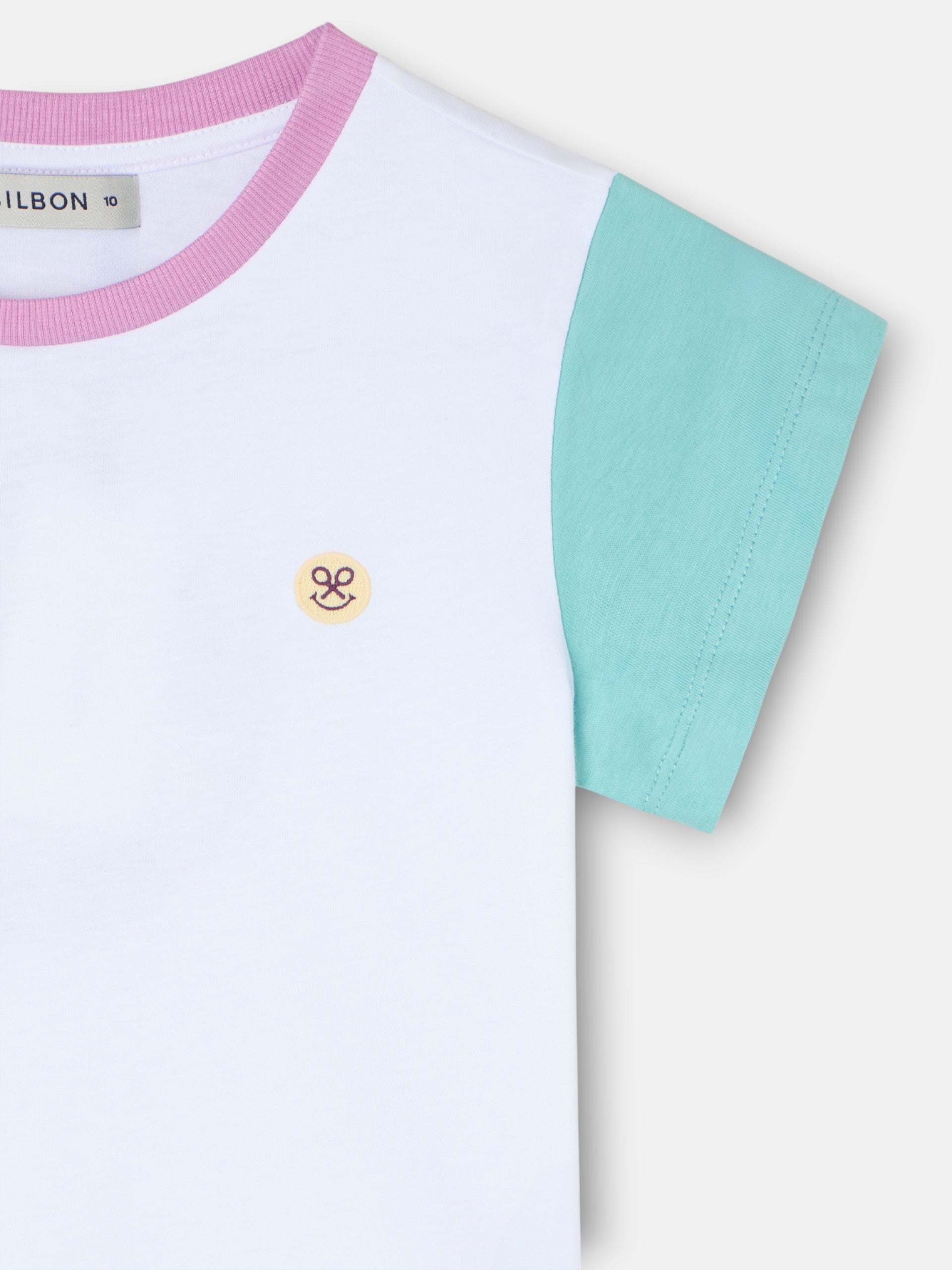 White girl’s t-shirt with bicolor sleeves