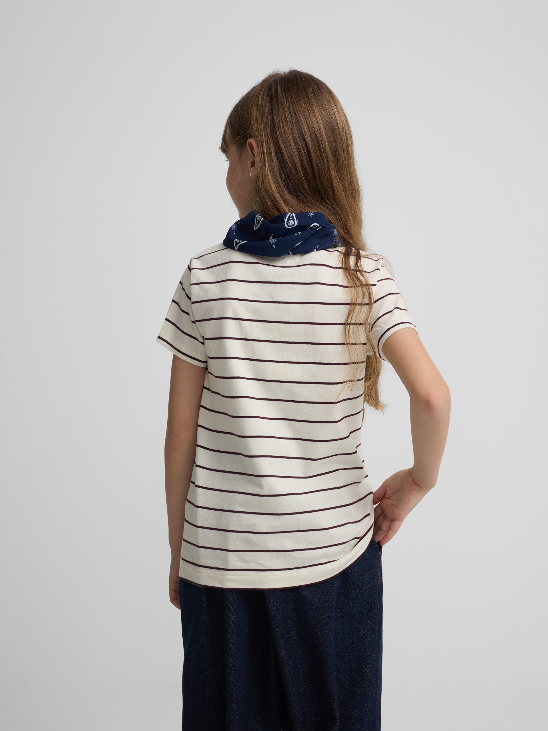 Girl's T-shirt with Silbon blue bandana applique