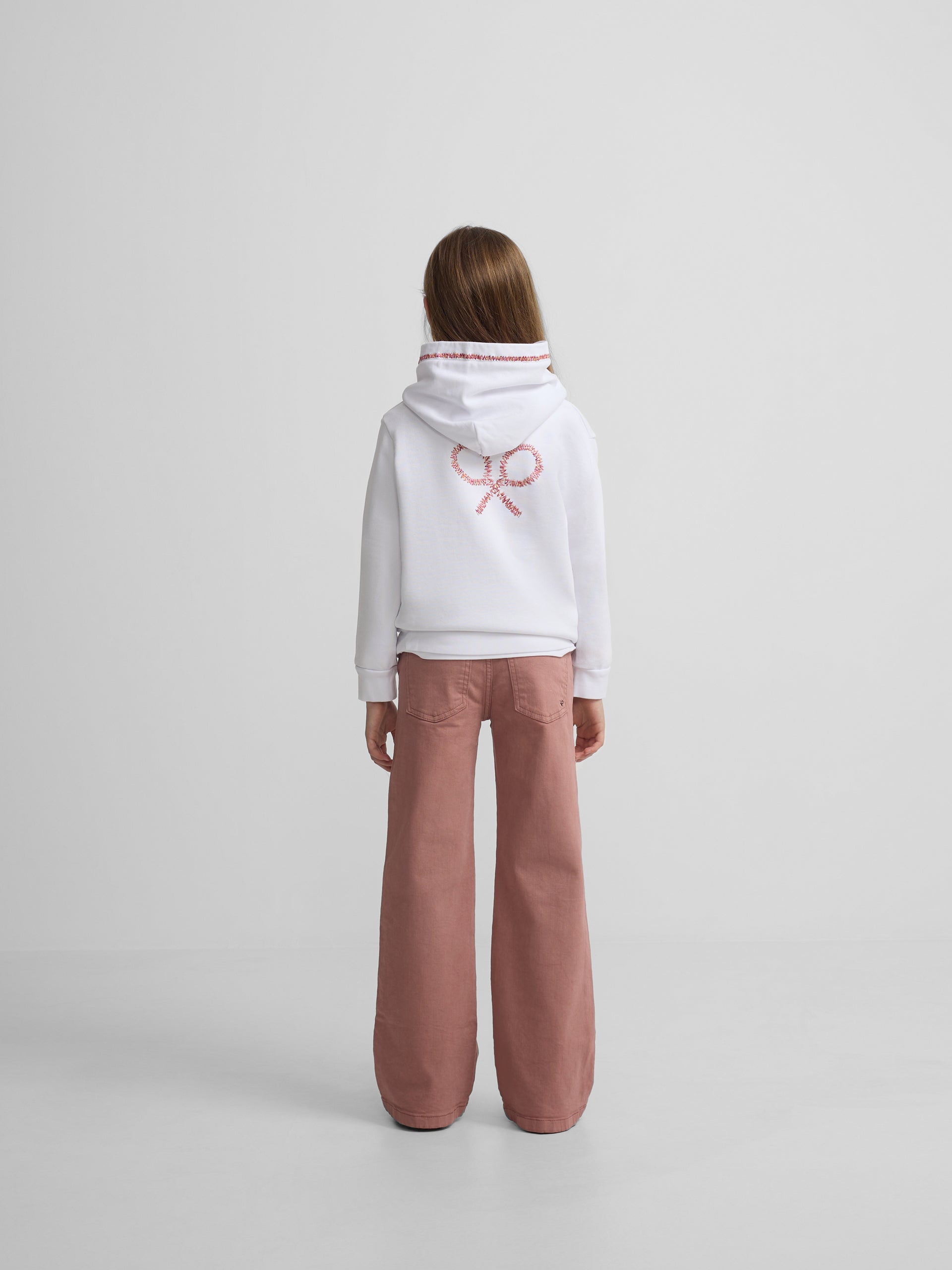Sudadera girl capucha raqueta etnica blanca