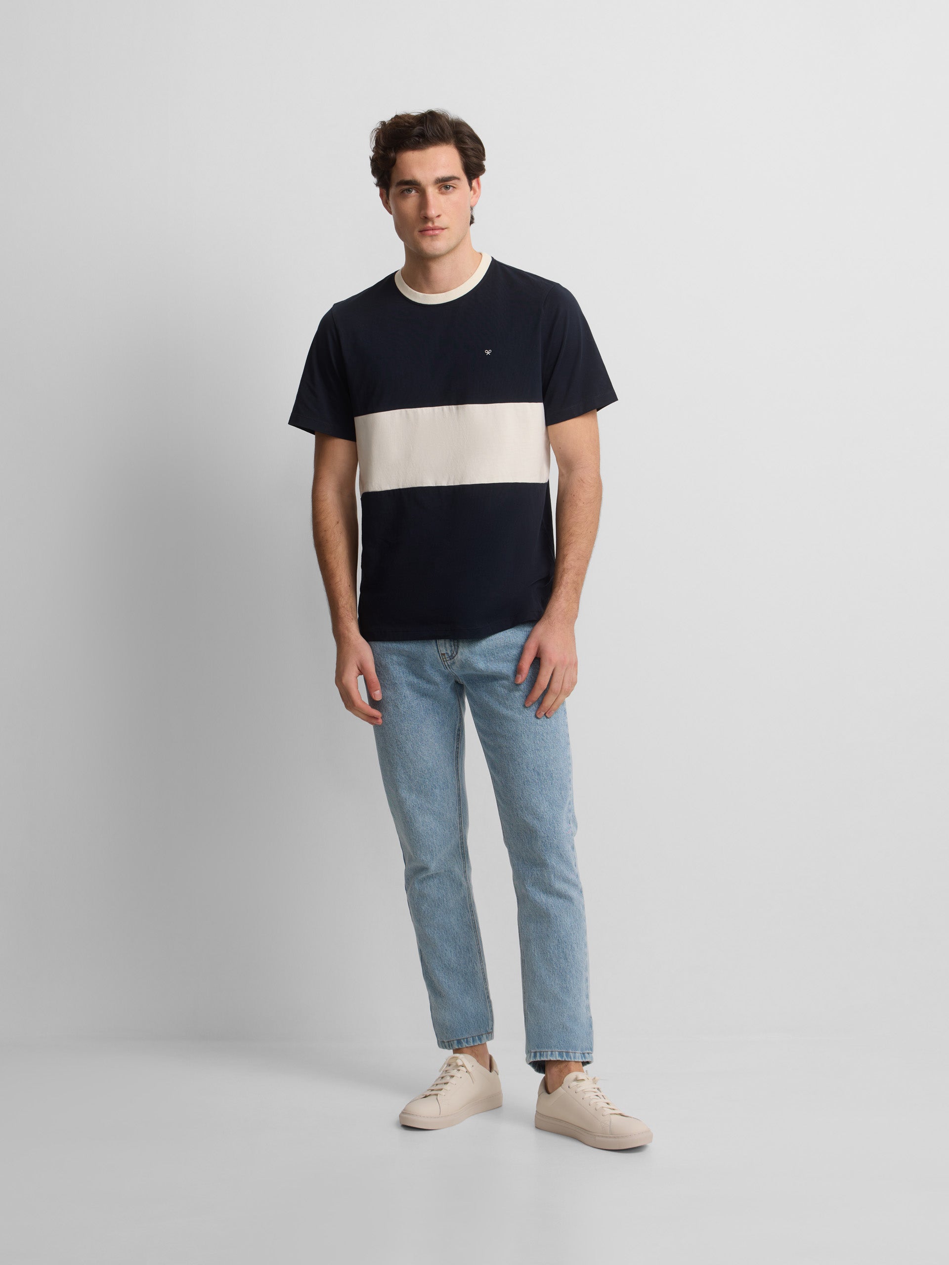 Navy blue cruise horizontal stripe t-shirt