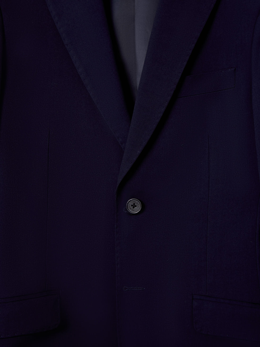 Essential navy blue suit jacket