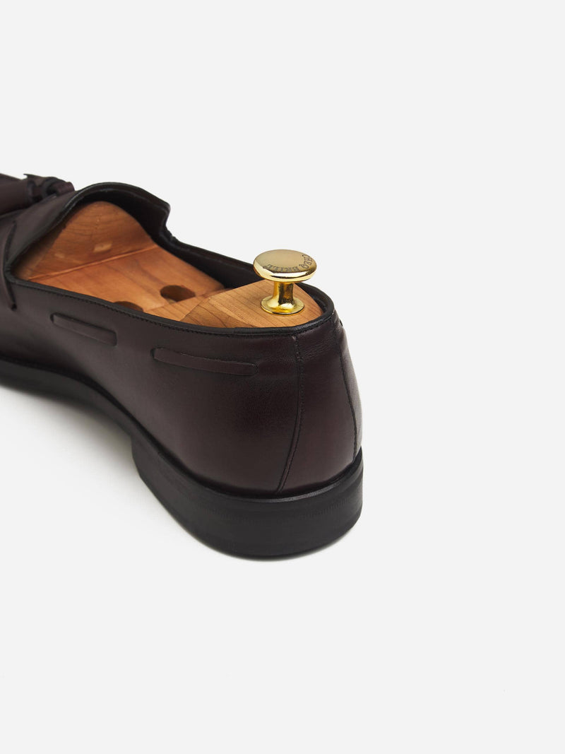 Zapato vestir borlas burdeos mate