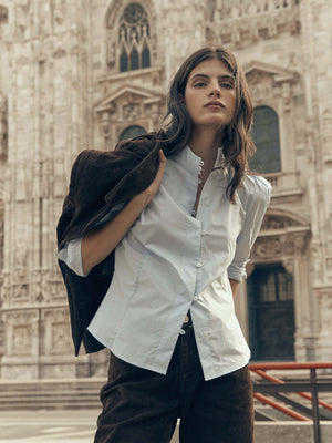 Chemise unique col bleu ciel