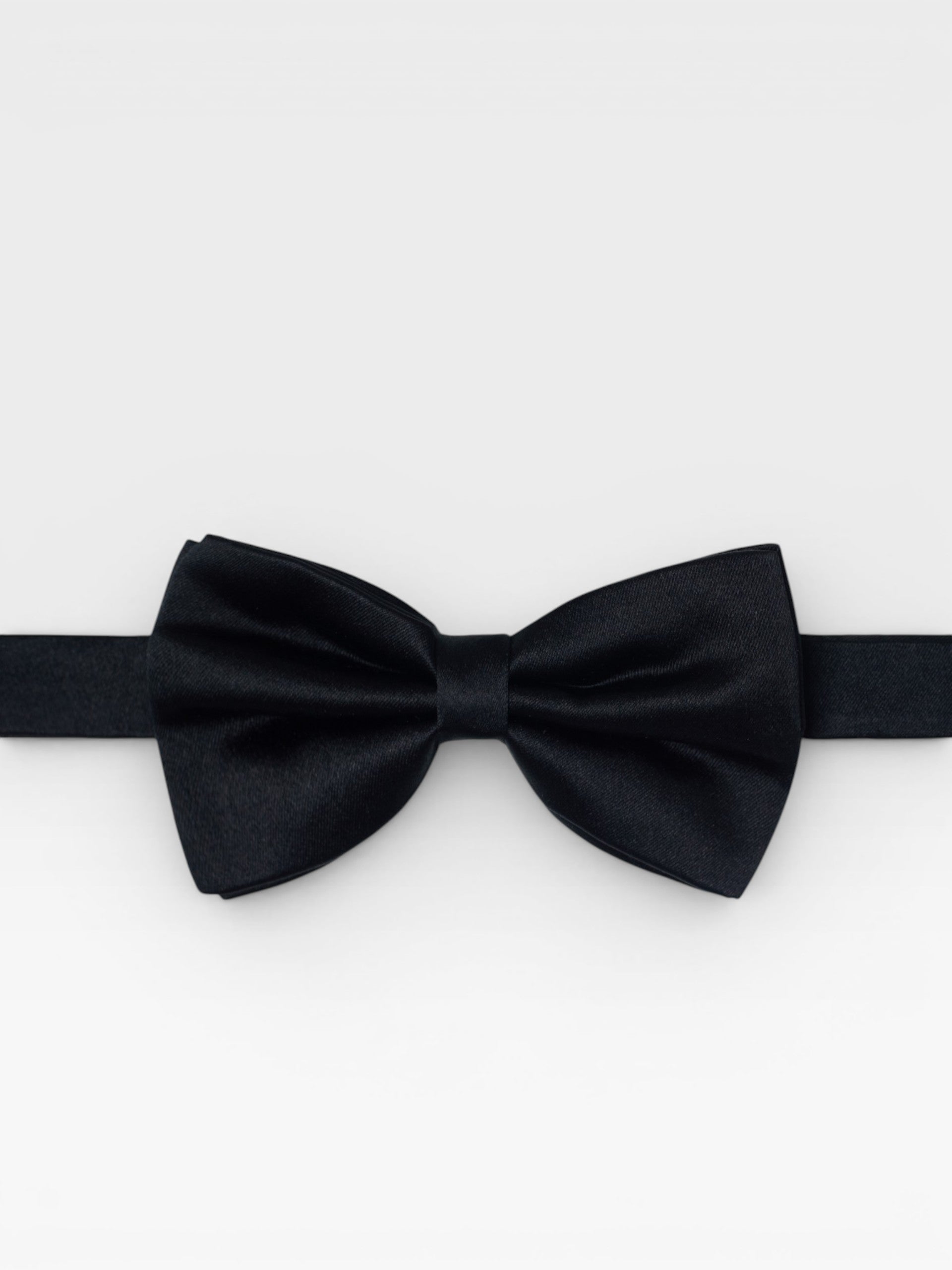 Nœud papillon classique noir