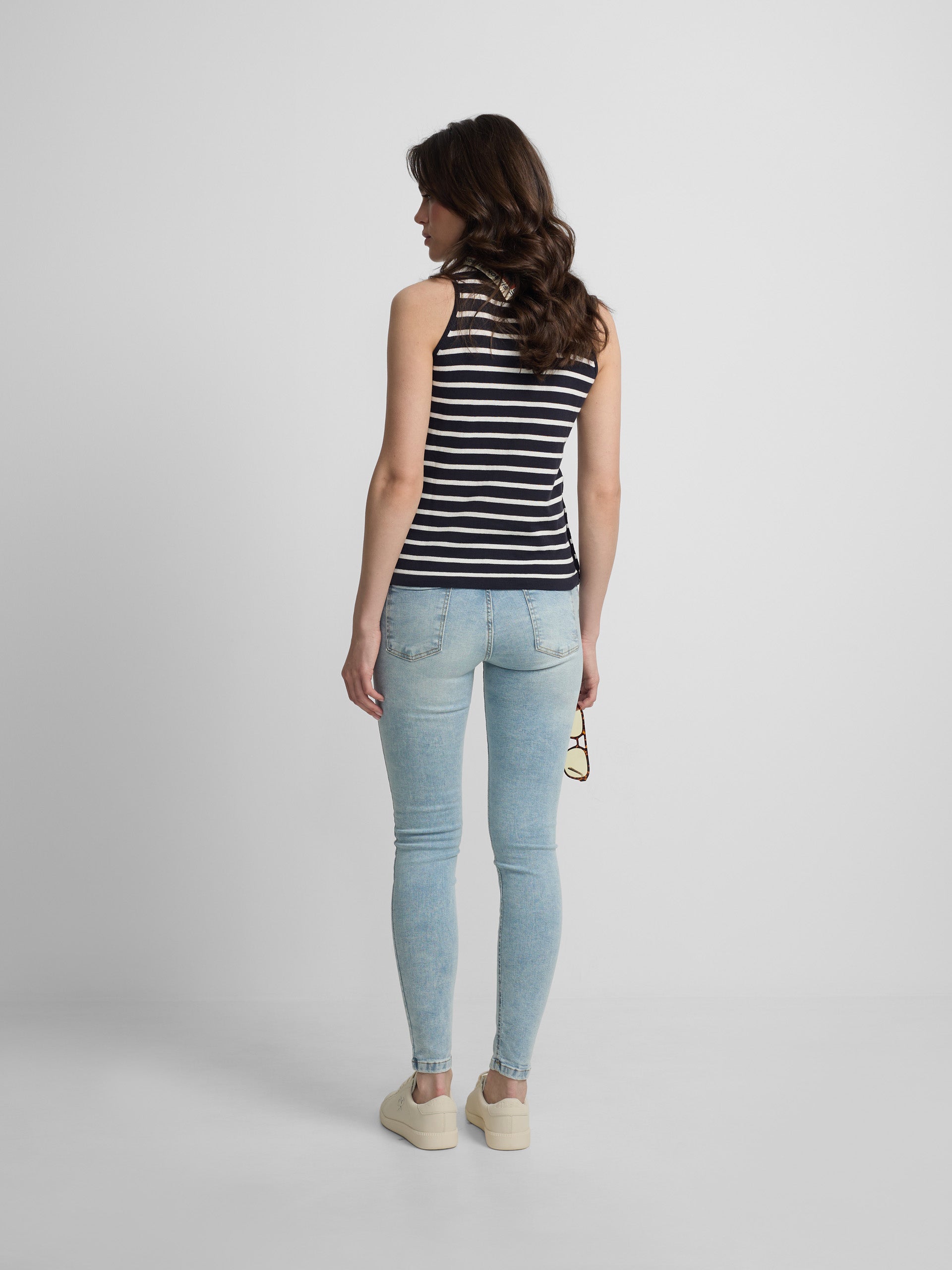 Pantalon femme slim fit denim clair