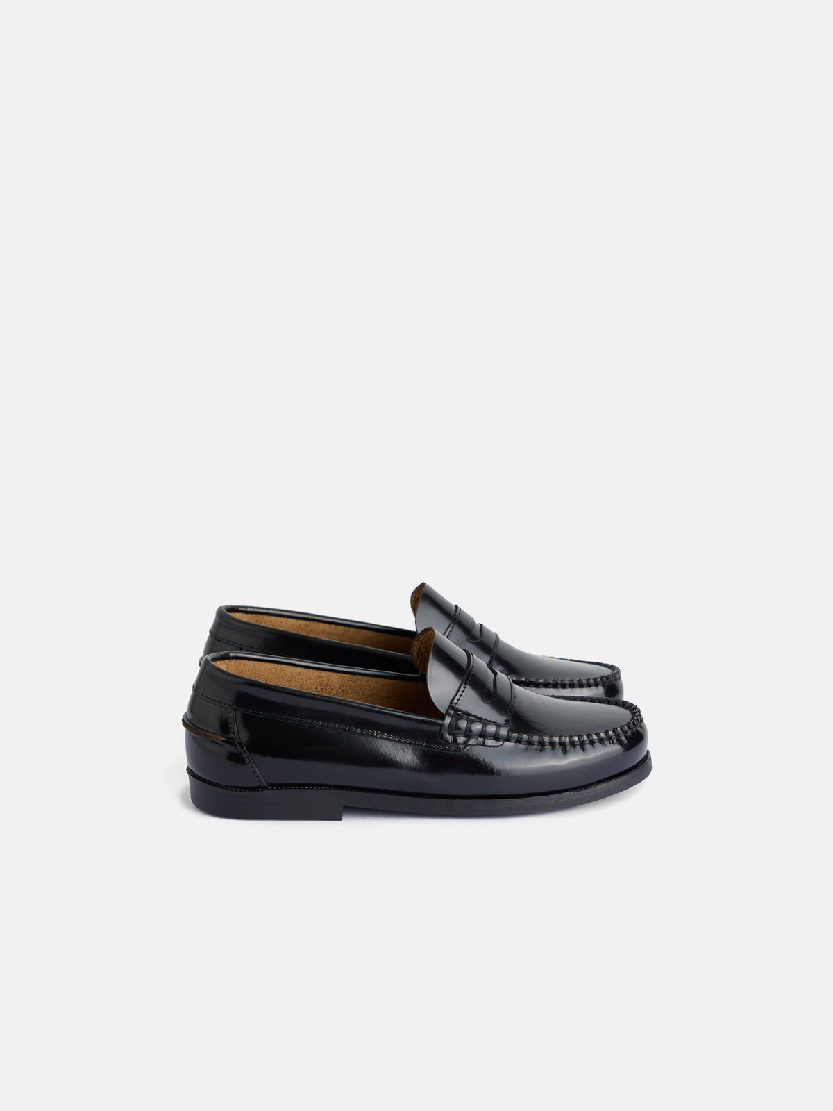 Chaussure enfant à masque noire
