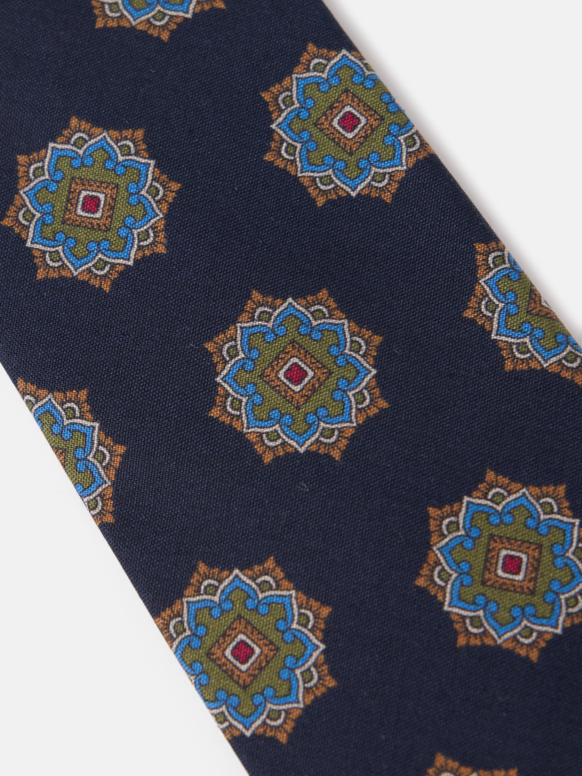 Cravate motif ankara bleu marine