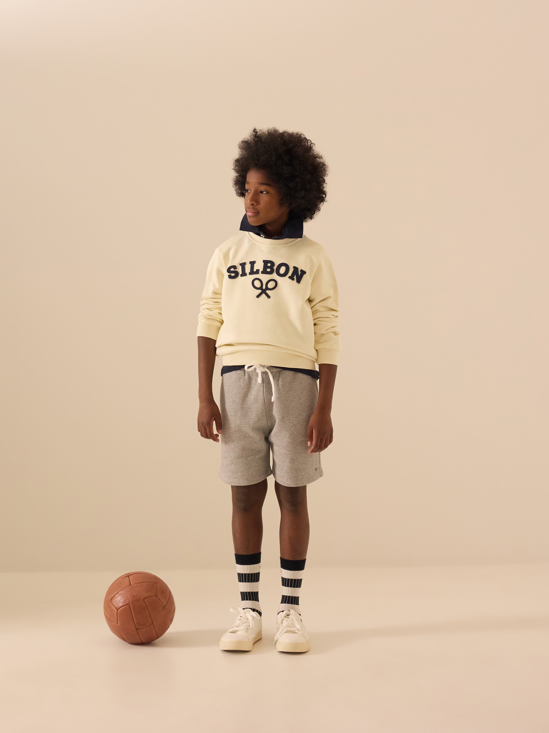 Bermuda de sport enfant grise