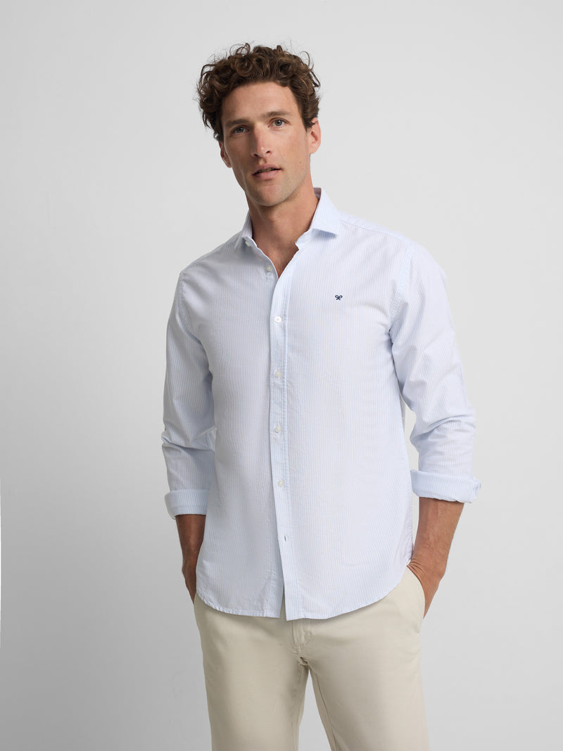 Oxford sport shirt with sky blue stripe cutaway