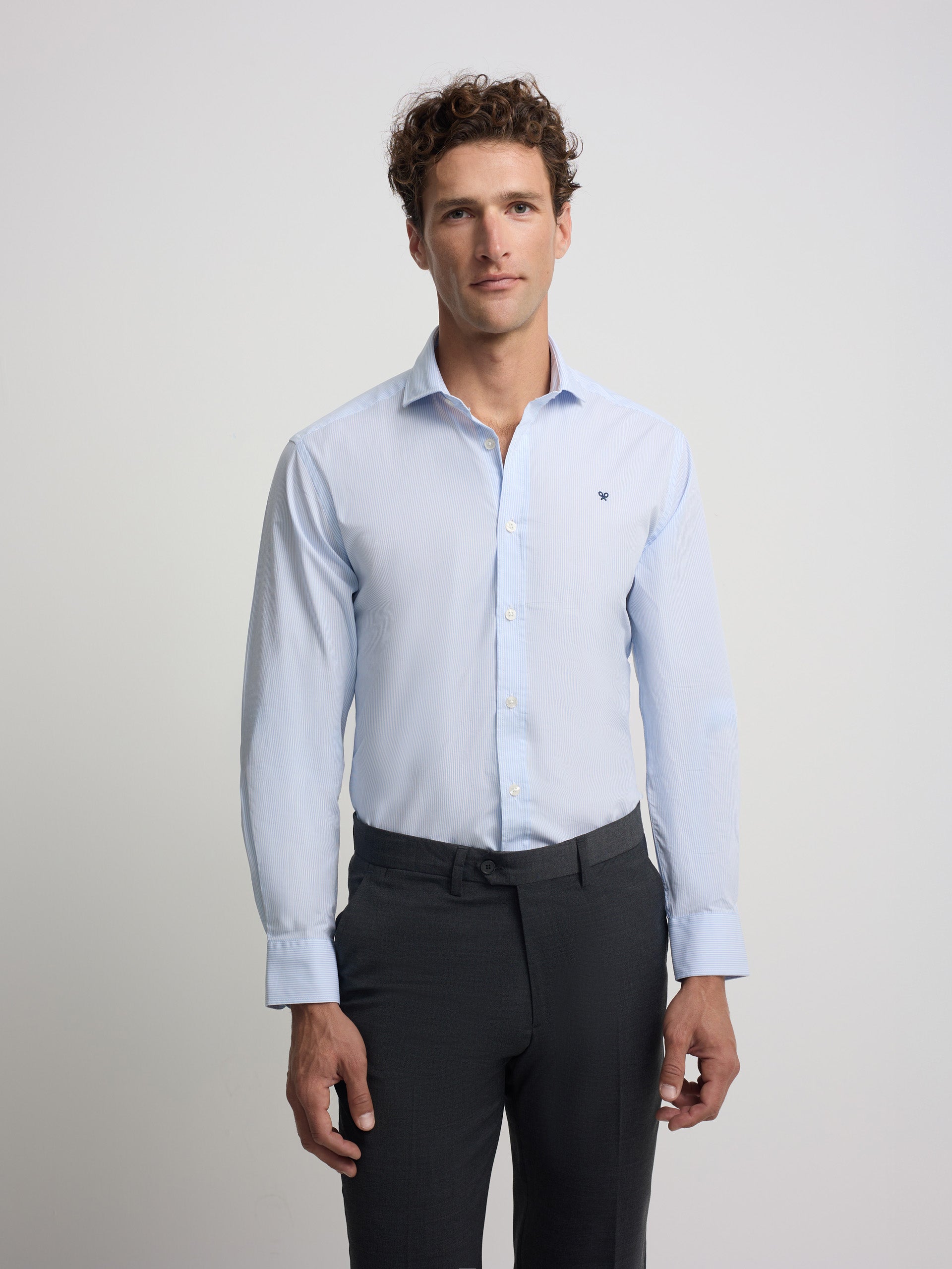 Chemise habillée à structure bleu ciel clair