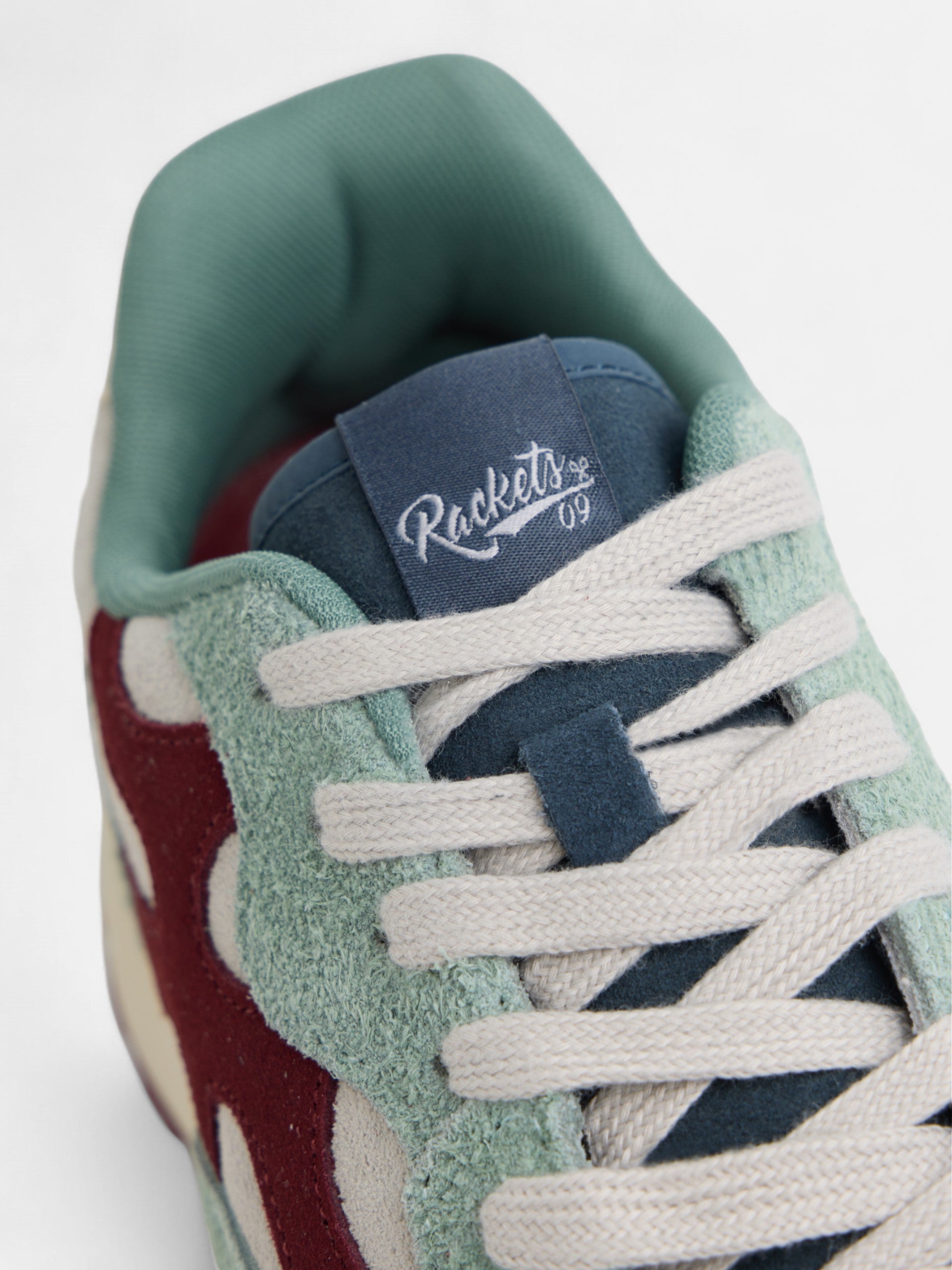 Zapatilla RACKETS09 verde burdeos