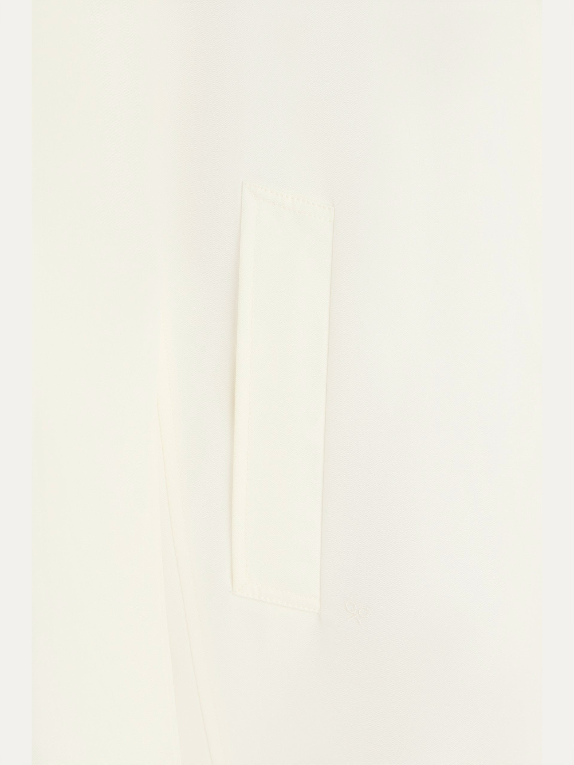 Gabardina corta beige