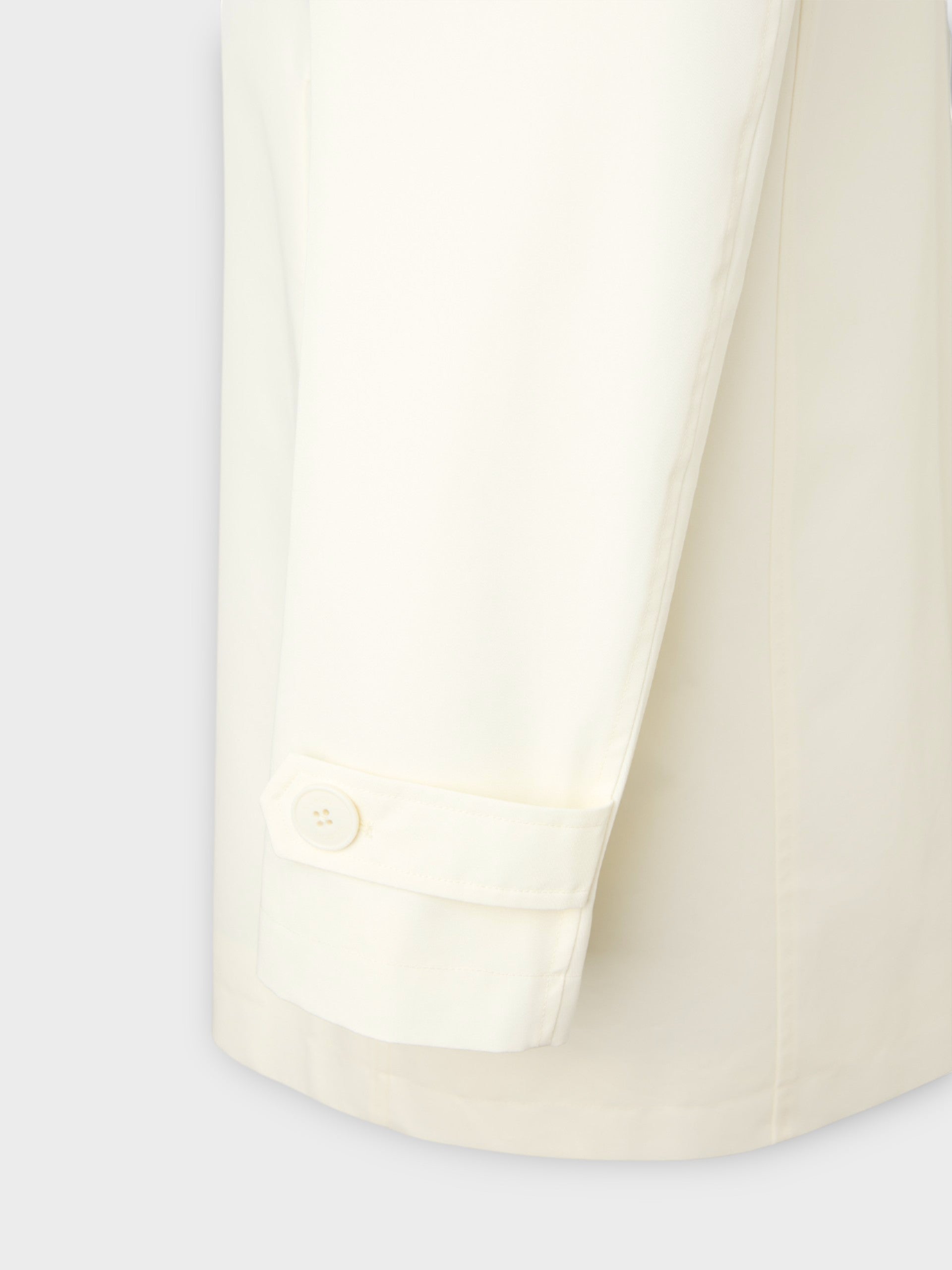 Gabardina corta beige