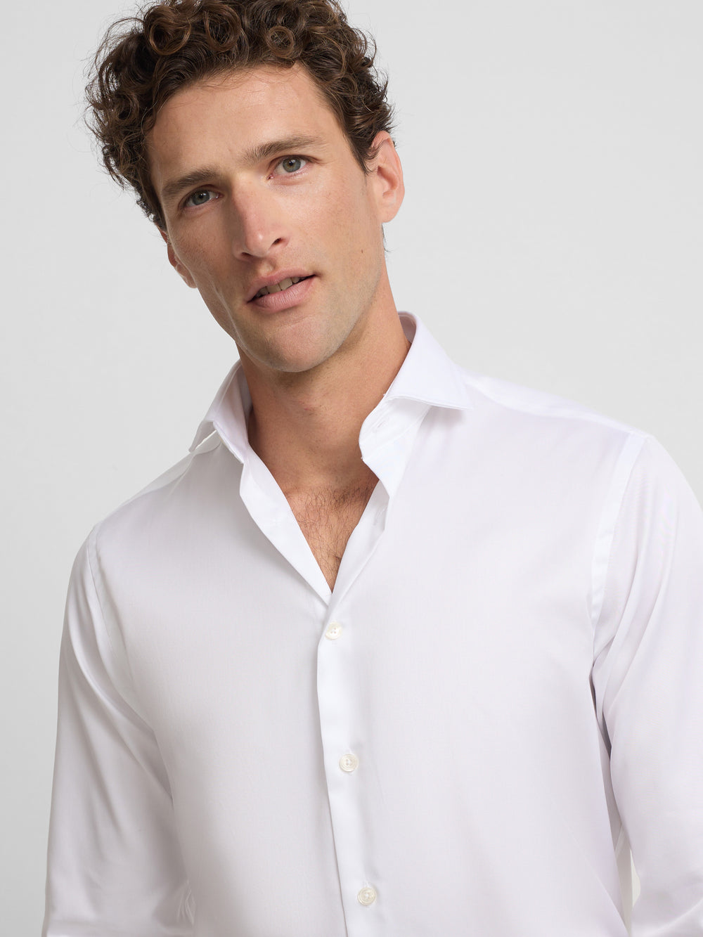 White easy iron dress shirt with double cuff