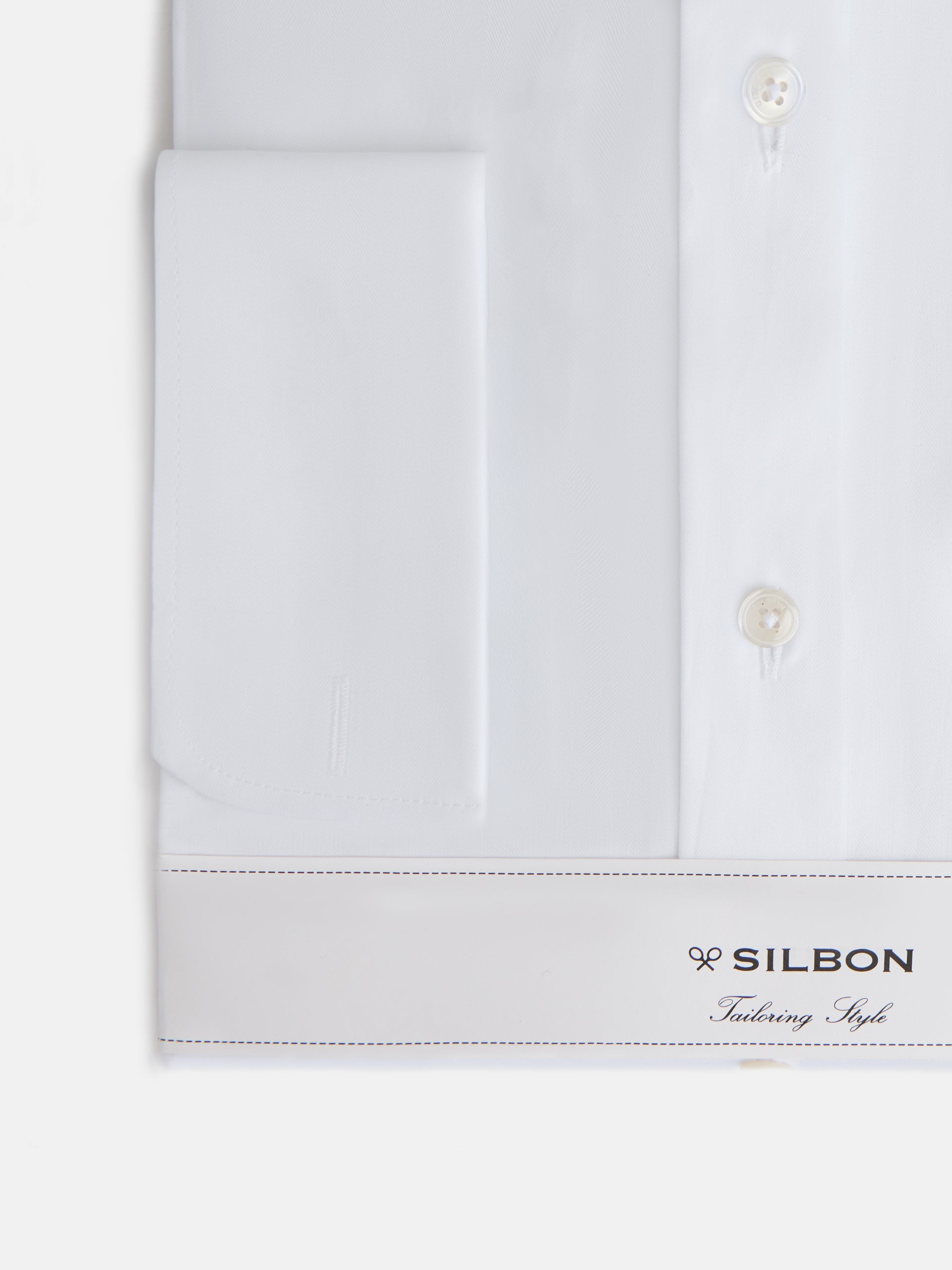 White herringbone dress shirt with double cuff