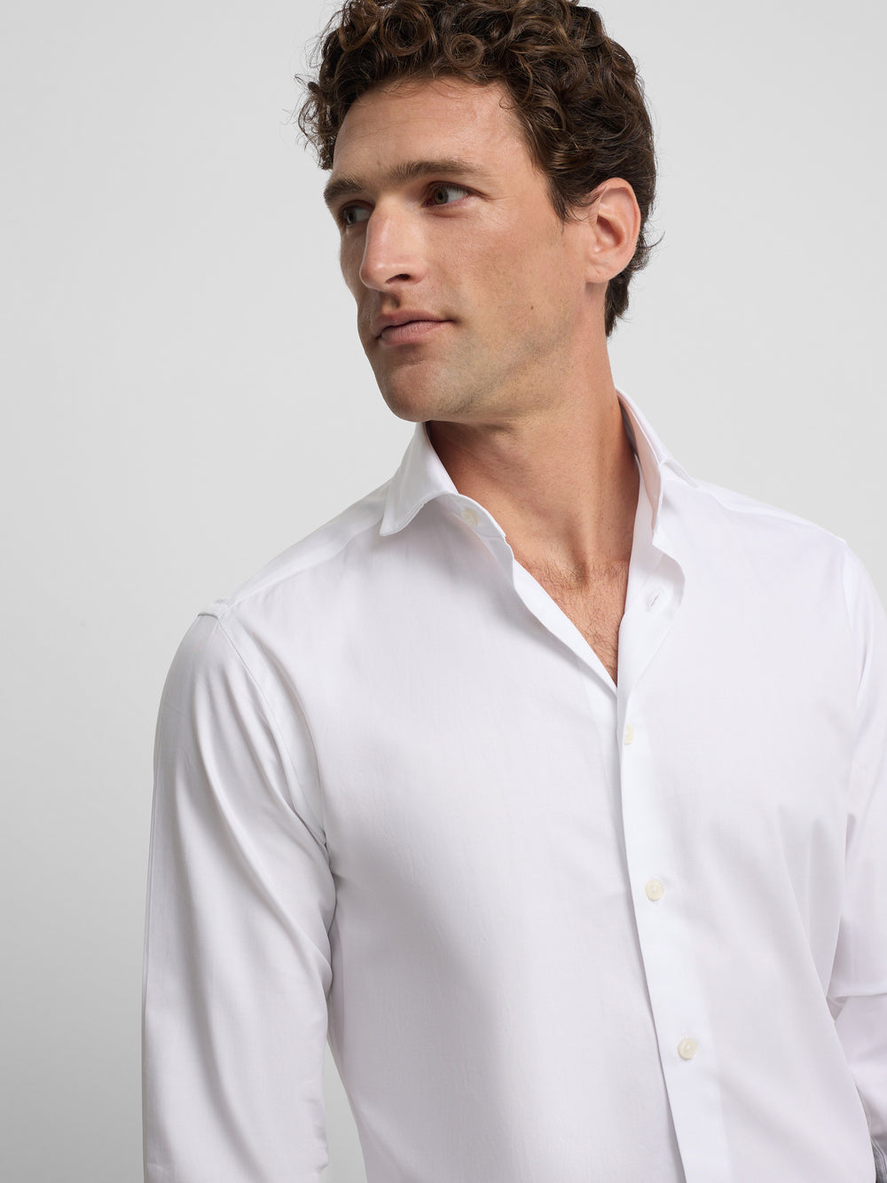 White herringbone dress shirt with double cuff