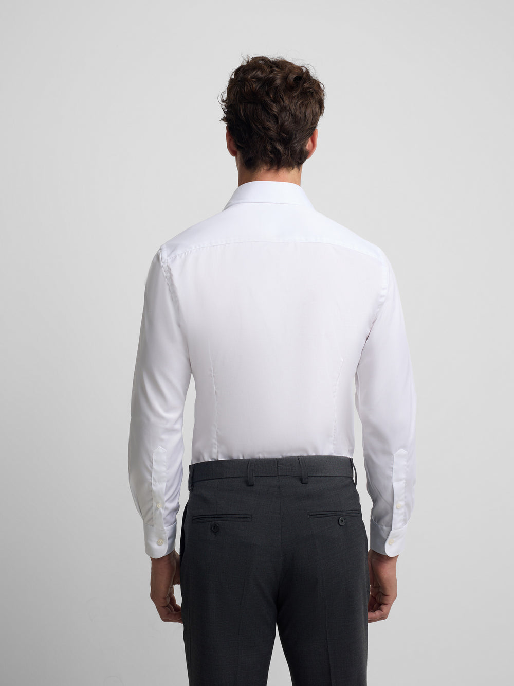 White easy iron dress shirt with single cuff