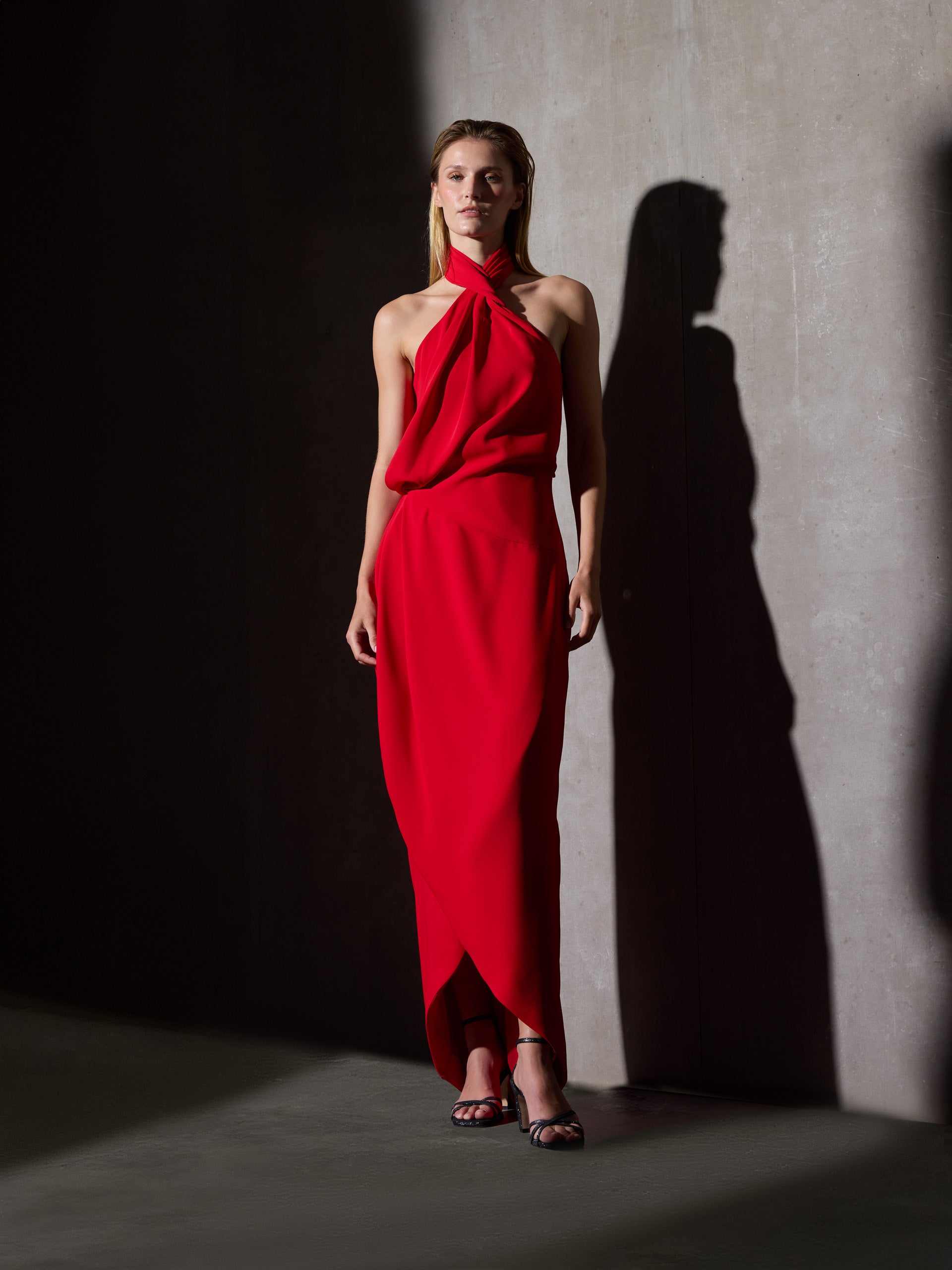 Vestido CaprileXSilbon halter vermelho