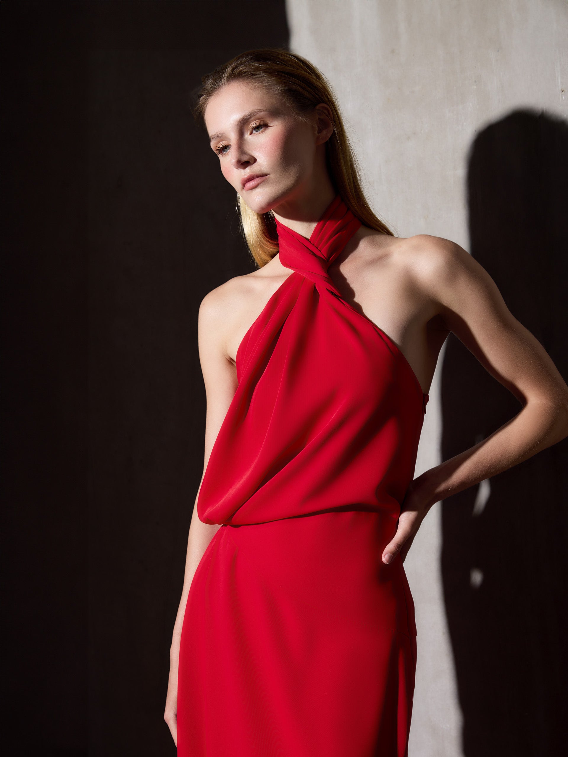 Vestido CaprileXSilbon halter vermelho