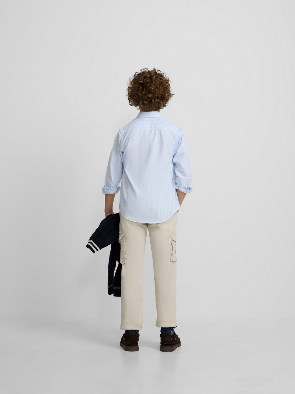 Chemise sport oxford enfant bleu ciel à fines rayures blanches