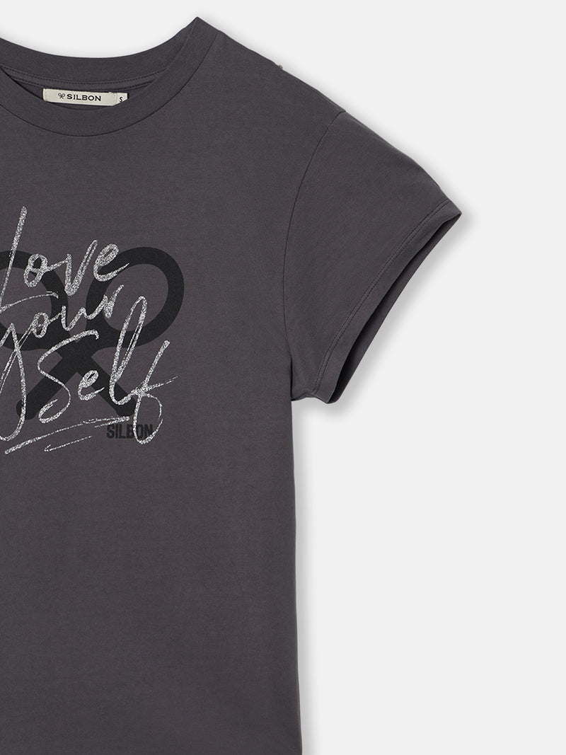 Camiseta woman manga roll out negra