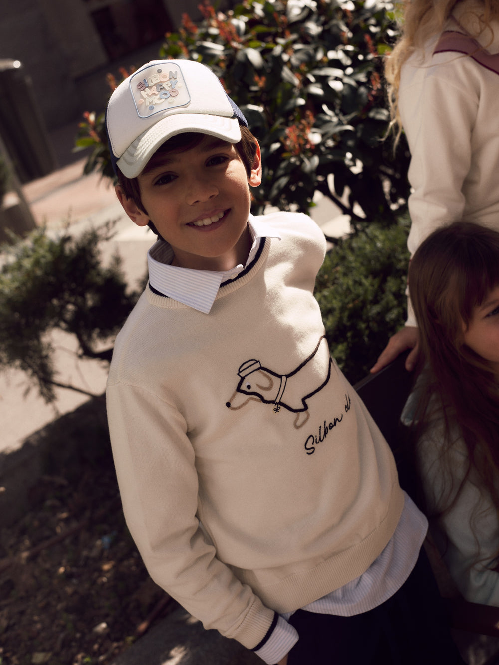 Kids cream dog sweater