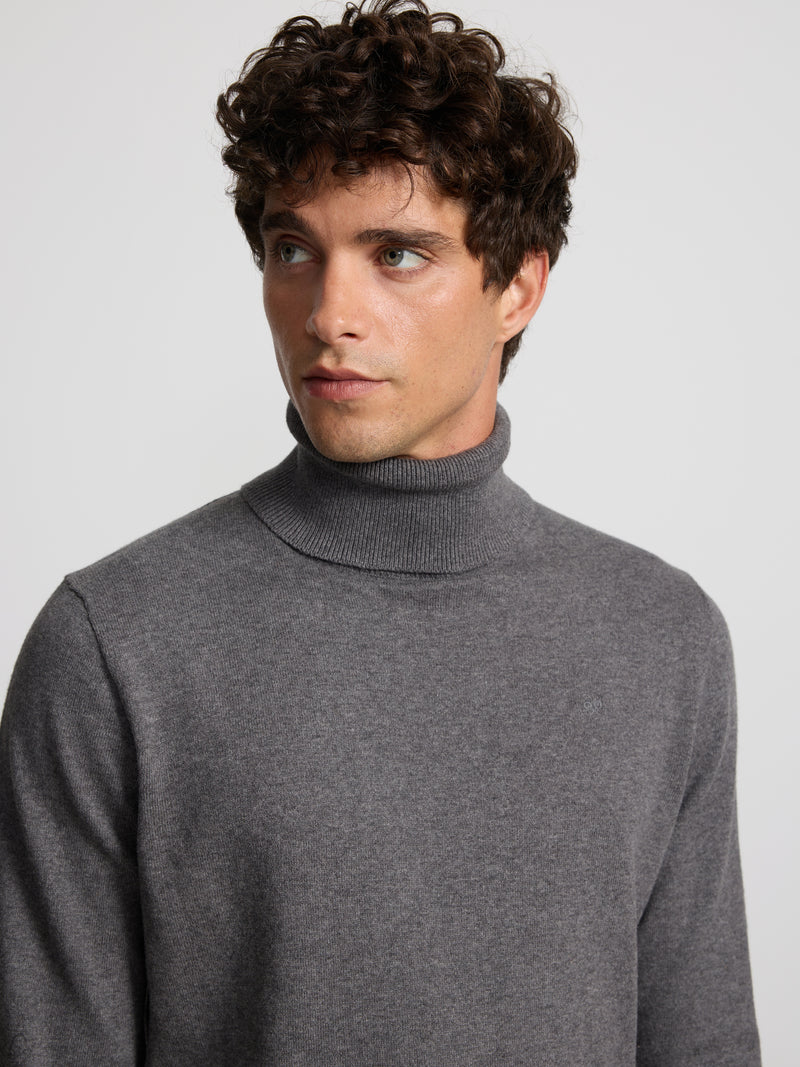 Pull col roulé gris