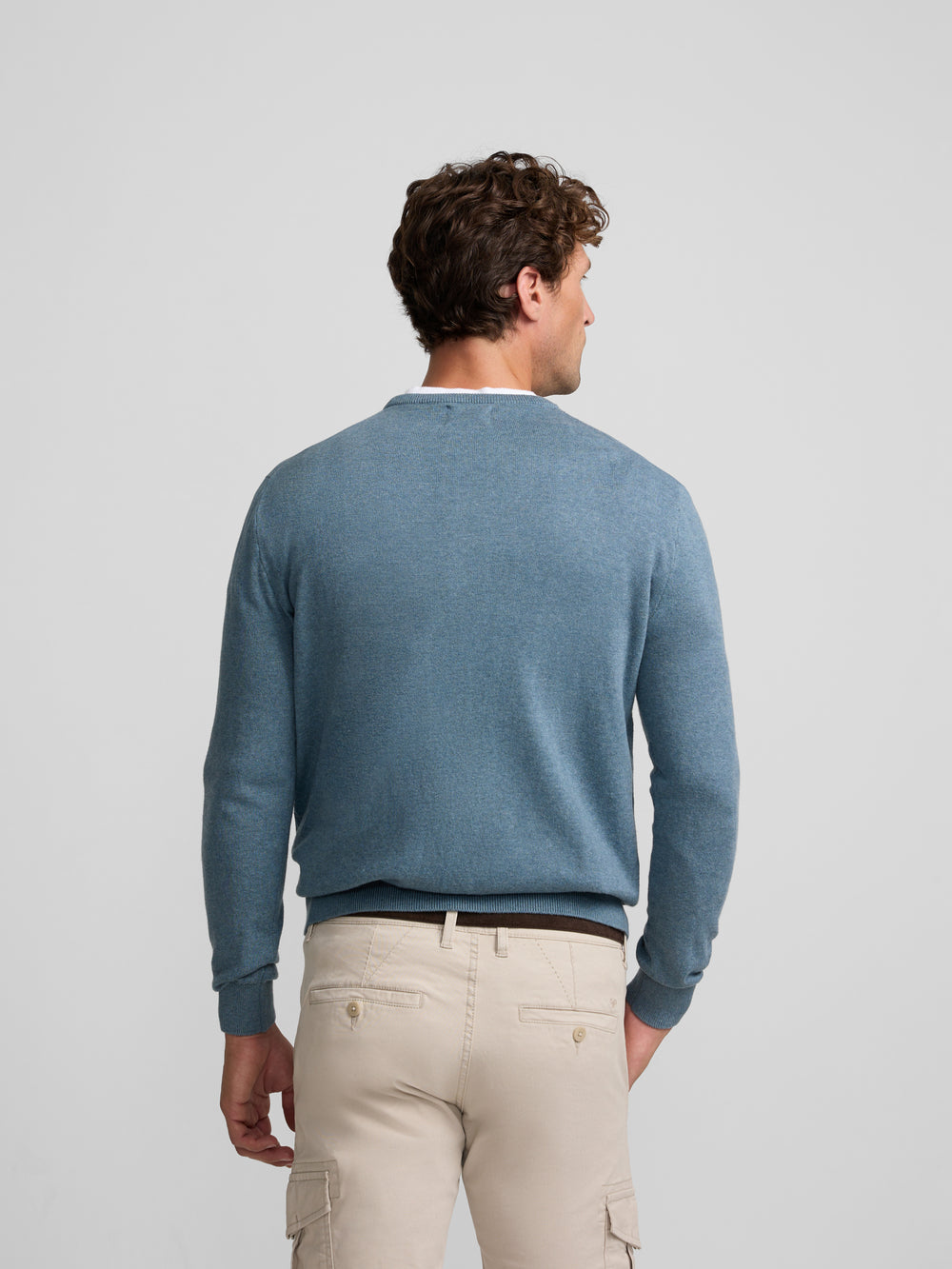 Blue-grey crew neck sweater