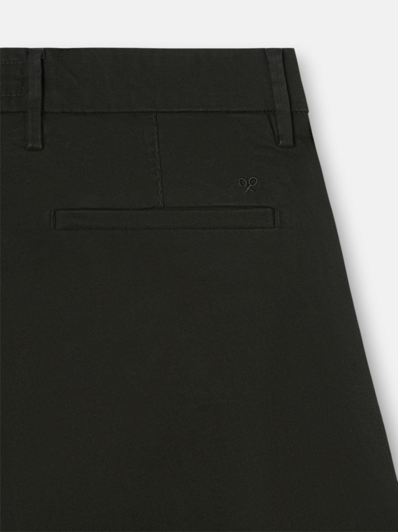 Calças chino desportivas verde-escuro
