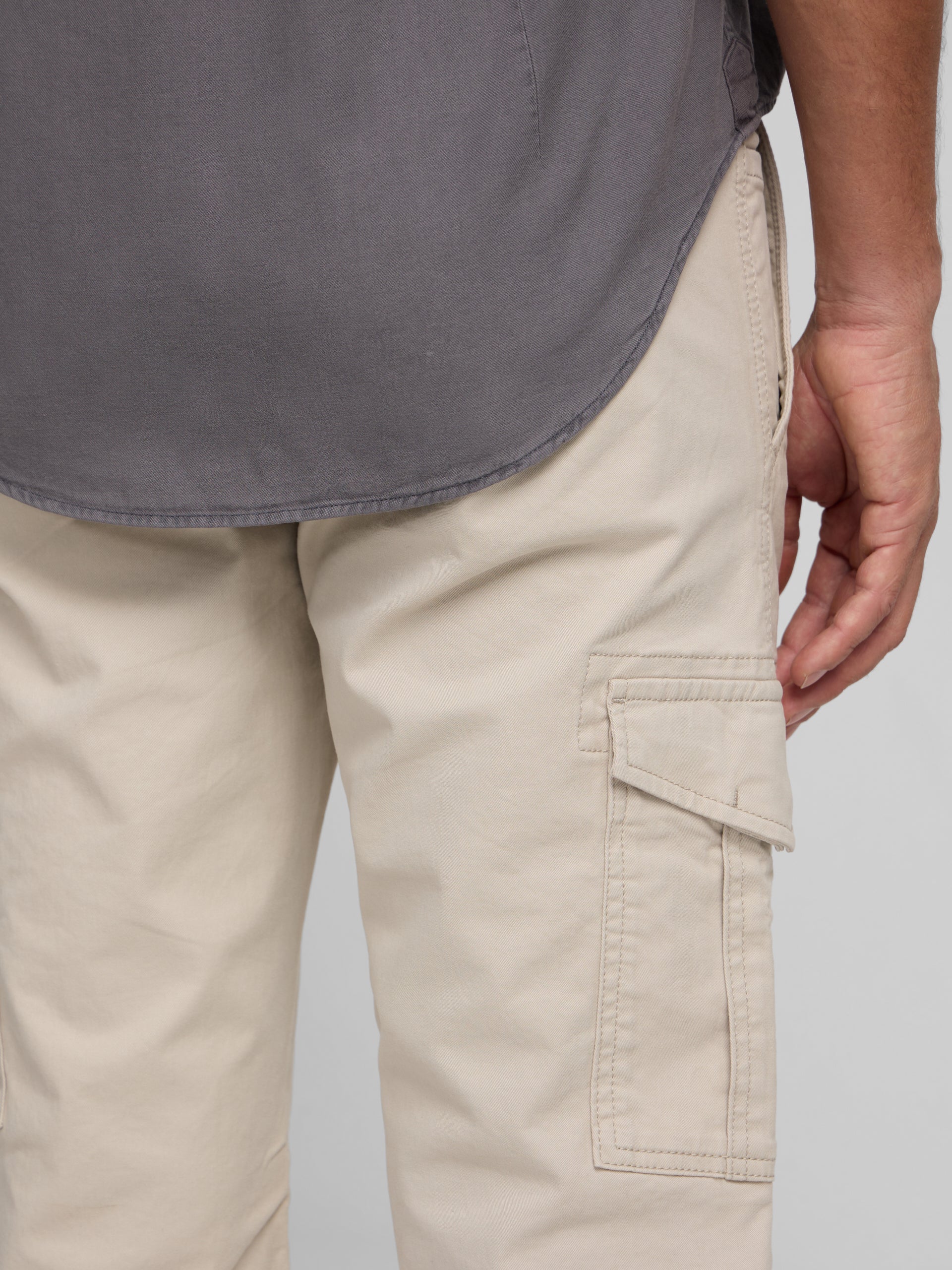 Pantalon cargo sport pierre moyen