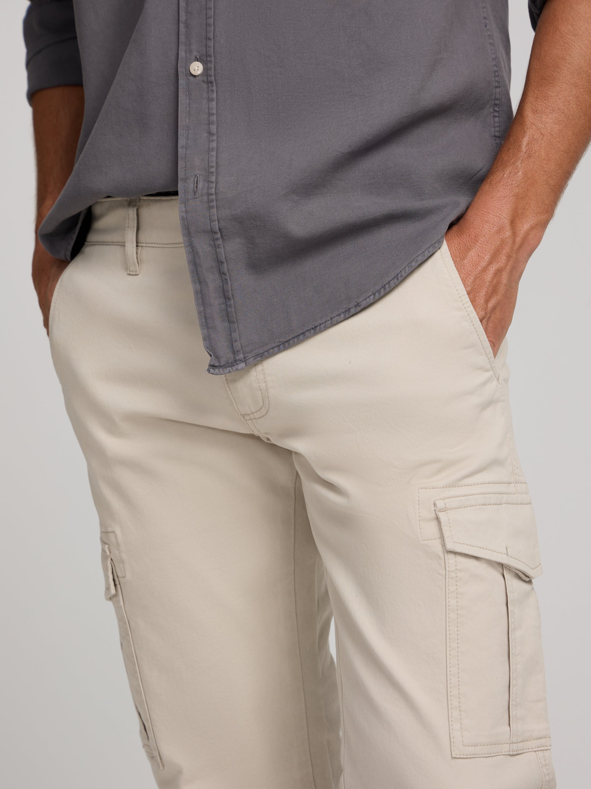 Pantalon cargo sport pierre moyen
