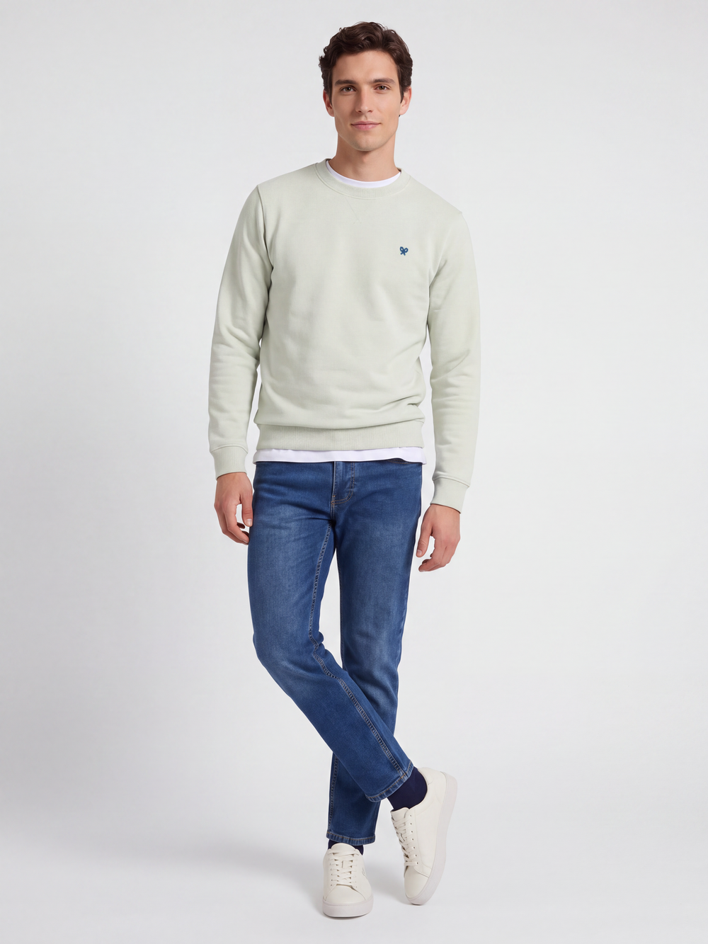 Plain sweatshirt with small terry logo in light green