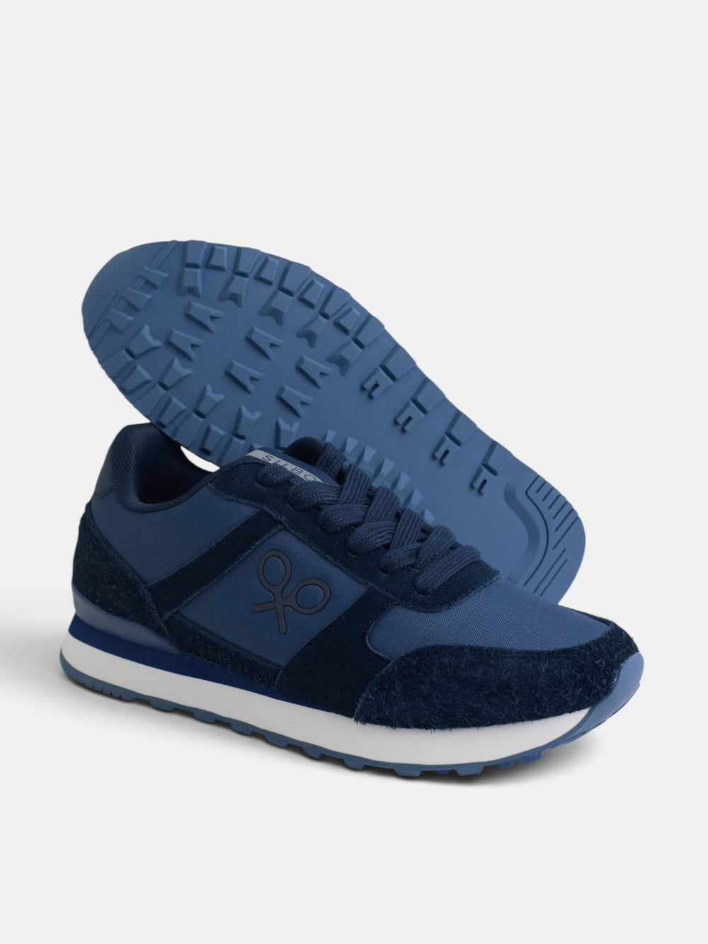 Zapatilla urban style azul marino