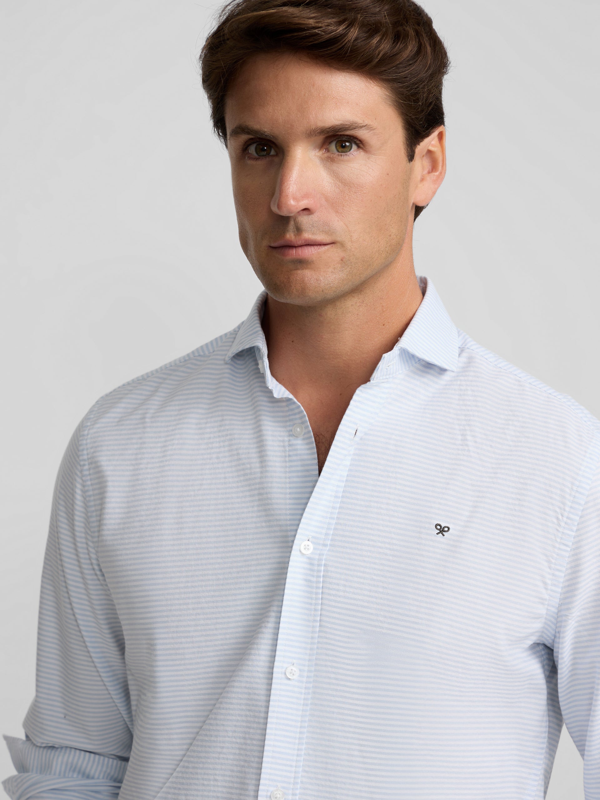 Chemise sport oxford à rayures horizontales bleu ciel