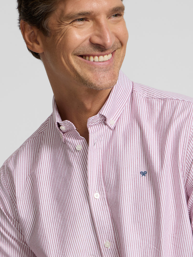 Camisa sport oxford rayas burdeos