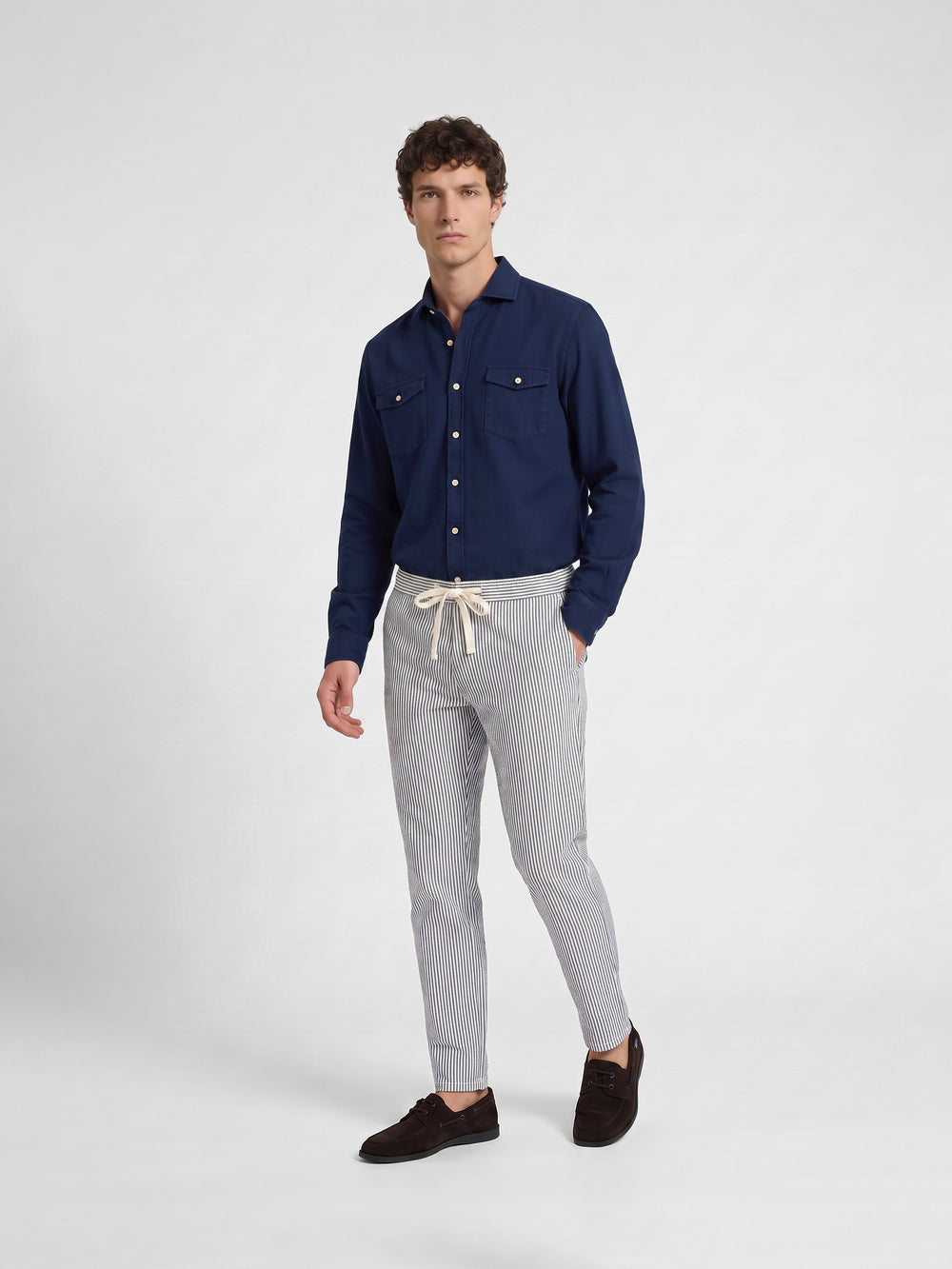 Pantalon sport cruise rayas azules