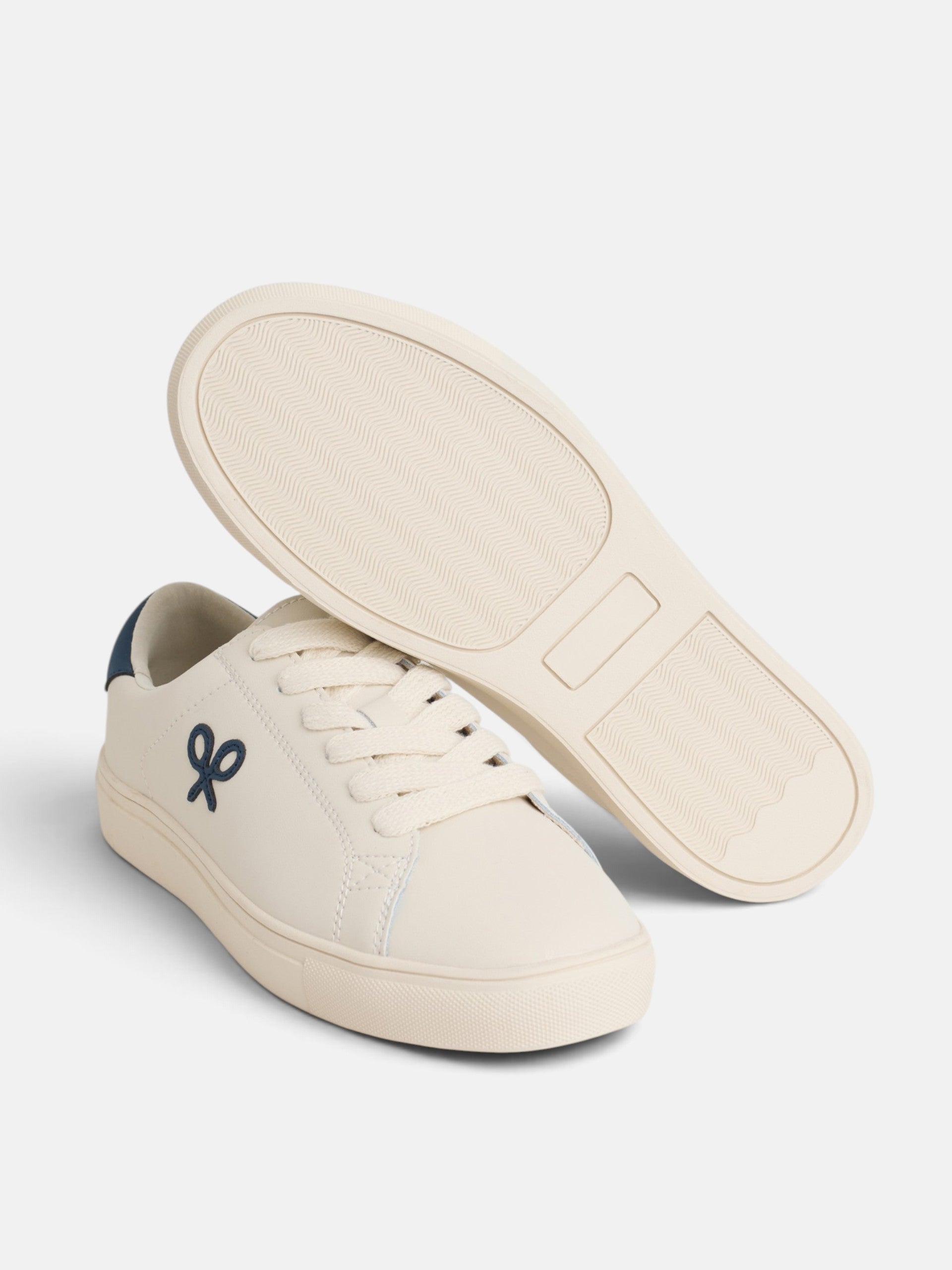 Zapatilla silbon clasica blanca azul marino