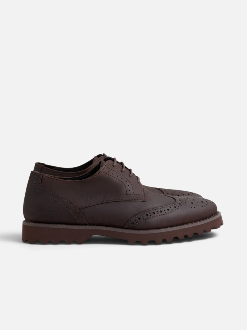 Zapato clasico piel perforado marron