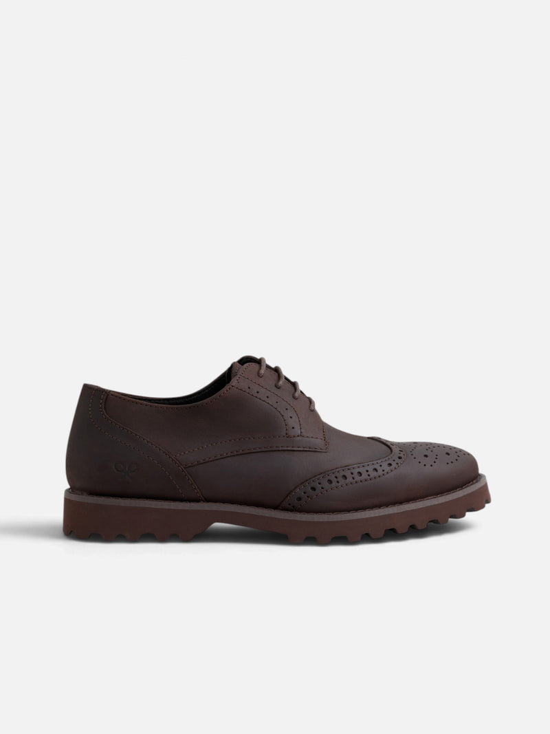 Zapato clasico piel perforado marron
