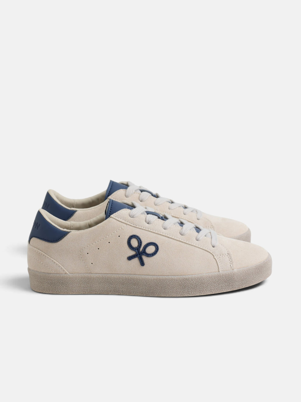 Zapatilla serraje desgastada beige