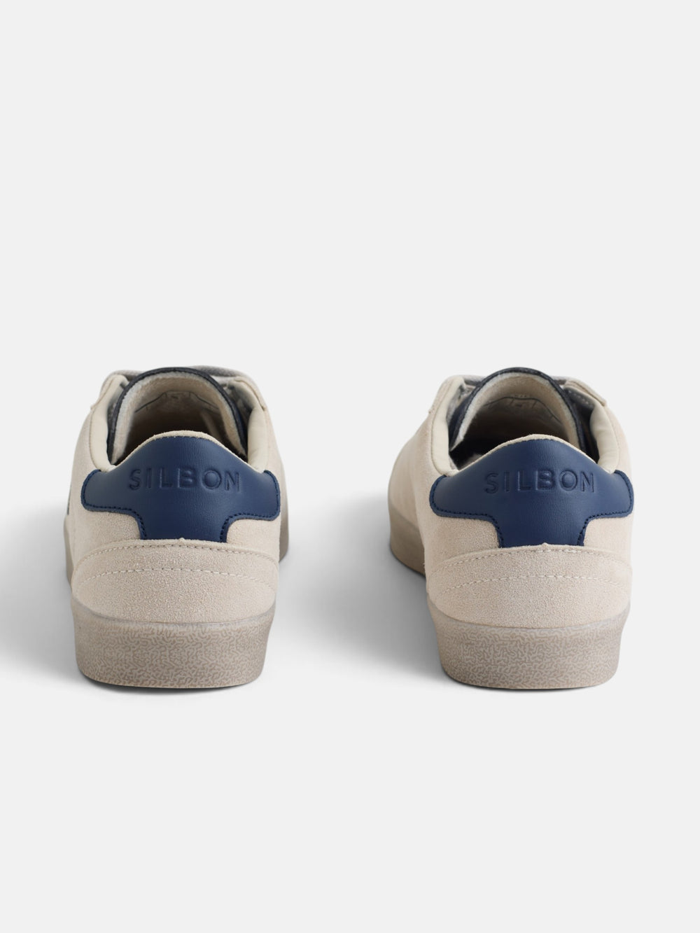 Zapatilla serraje desgastada beige