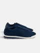 Baskets en daim logo perforé bleu marine