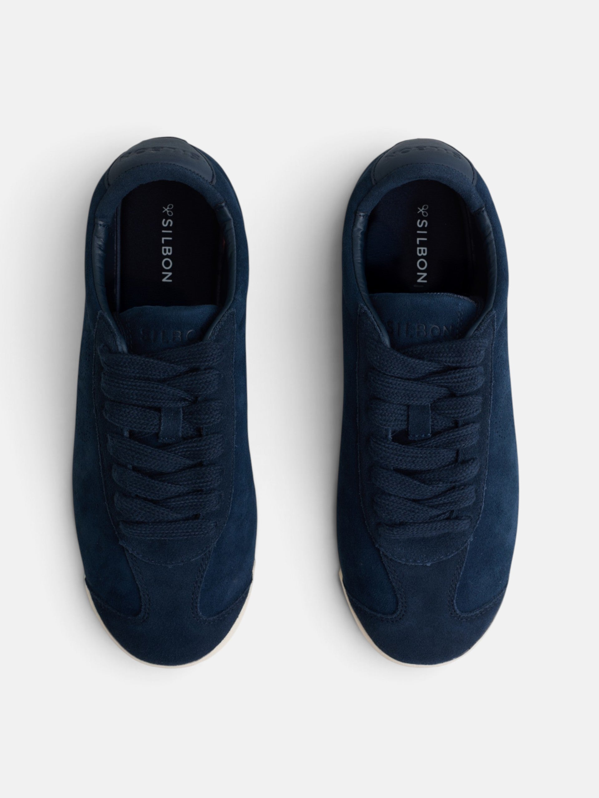 Baskets en daim logo perforé bleu marine